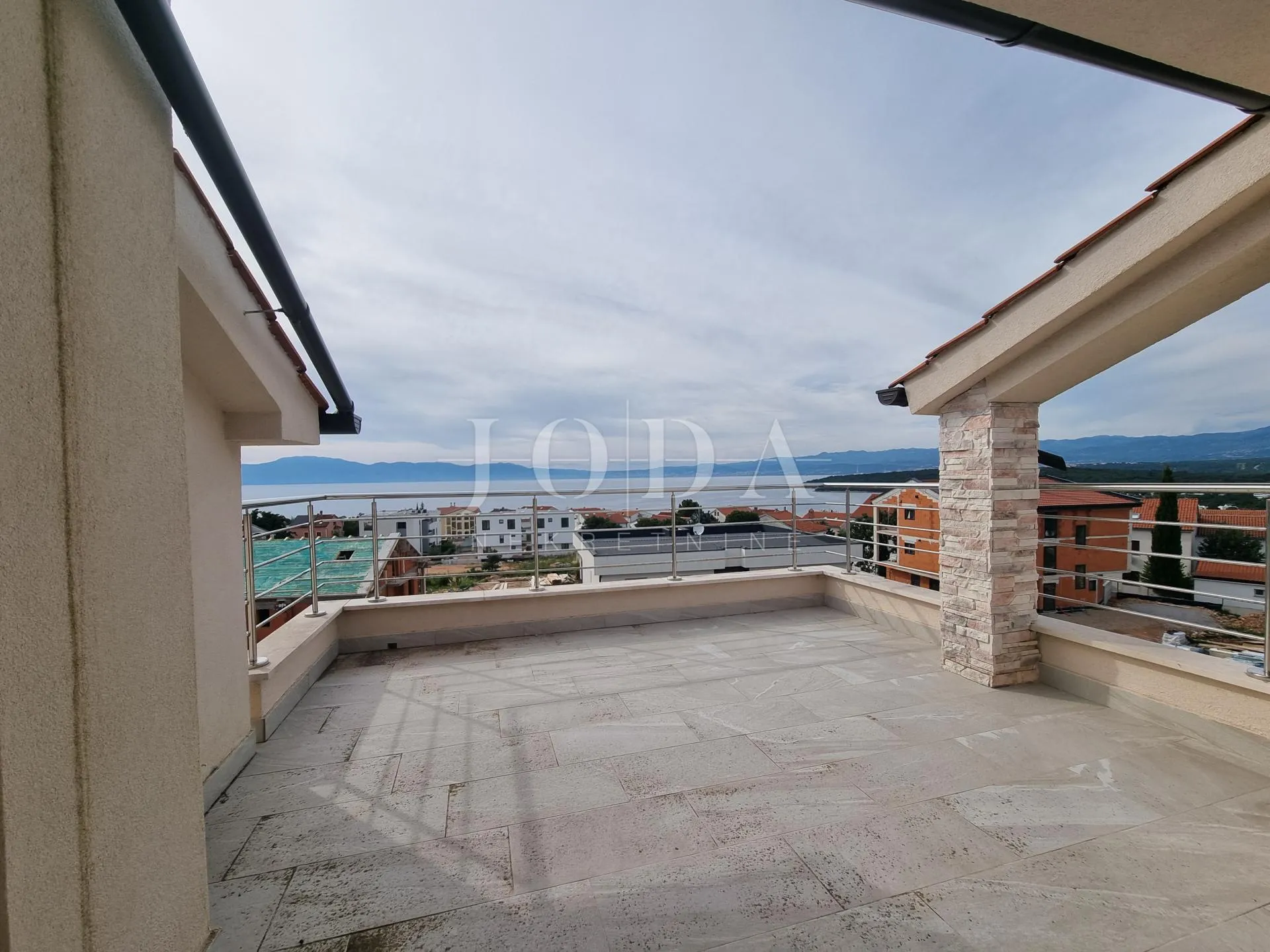 stan u novogradnji otok krk - slika 7