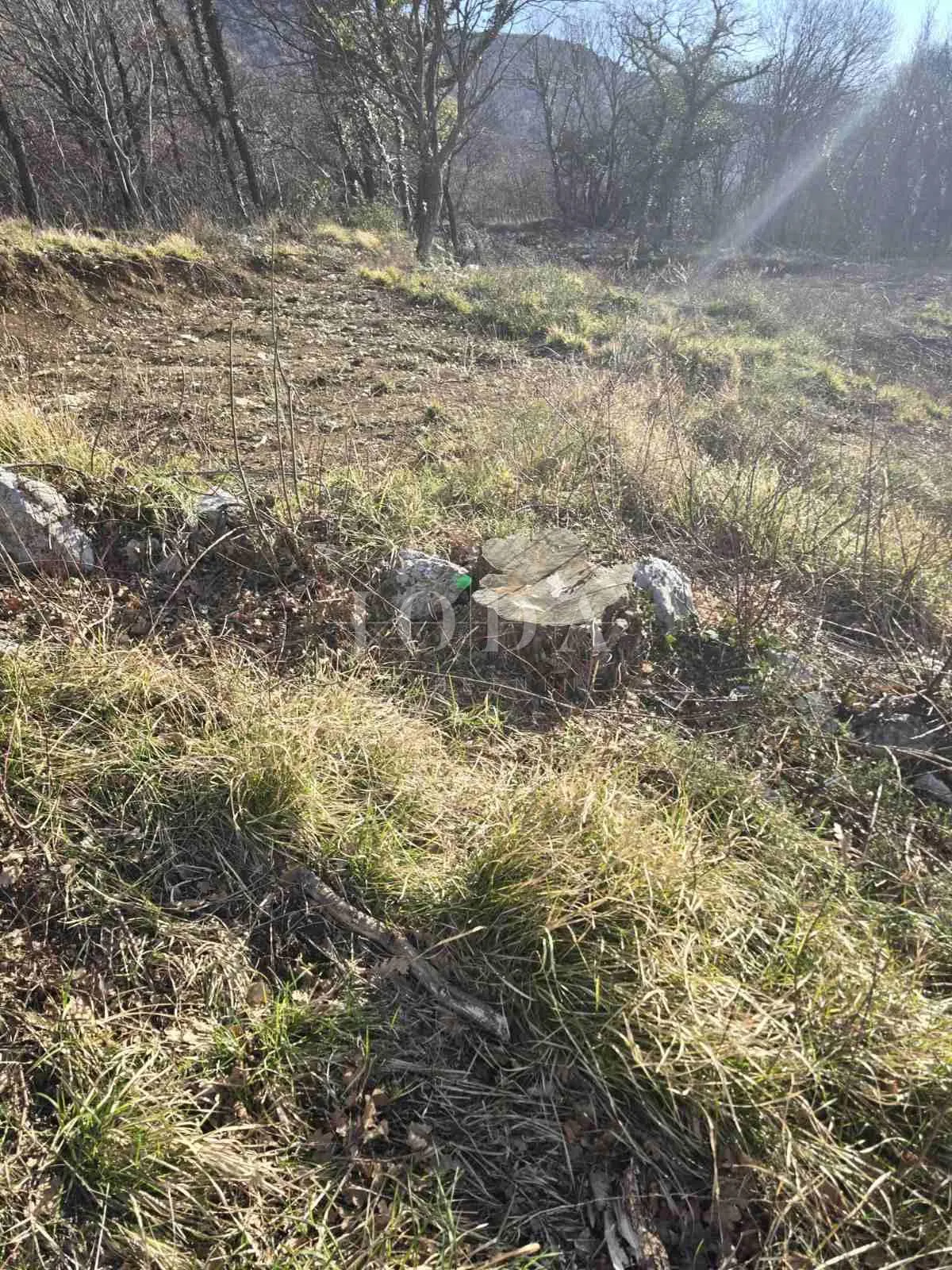 bribir, građevinskii teren 562m2 - slika 2