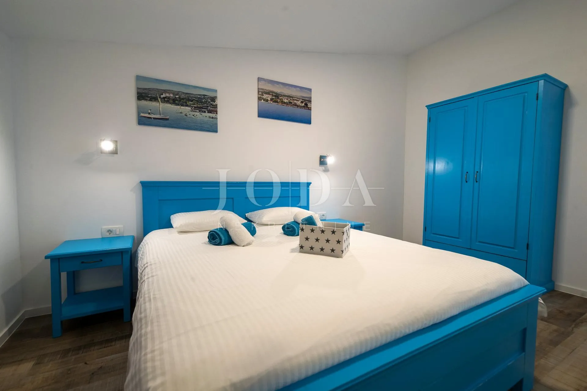 crni mol penthaus dva apartmana - slika 20