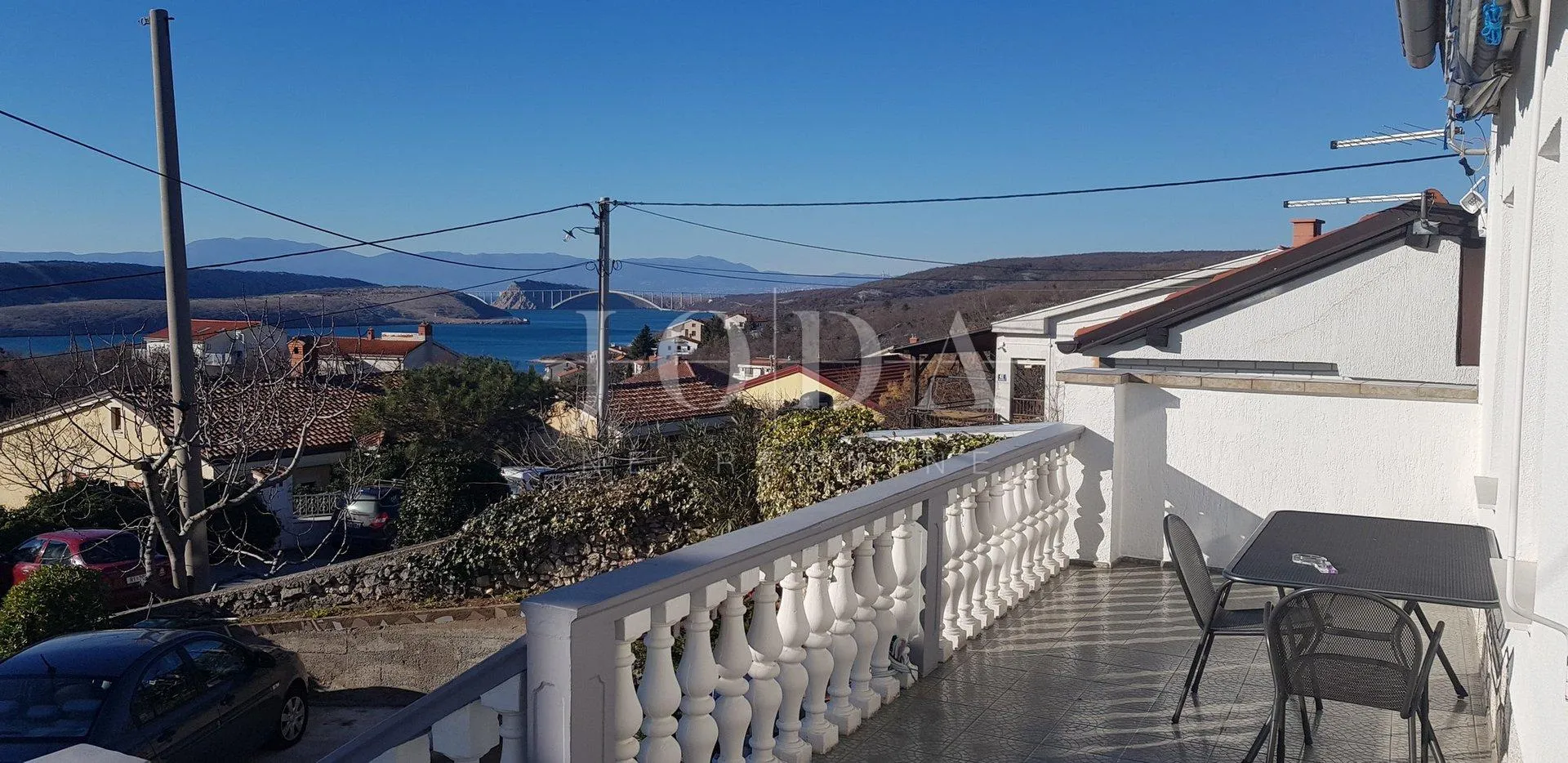 jadranovo kuća sa tri stana - slika 18