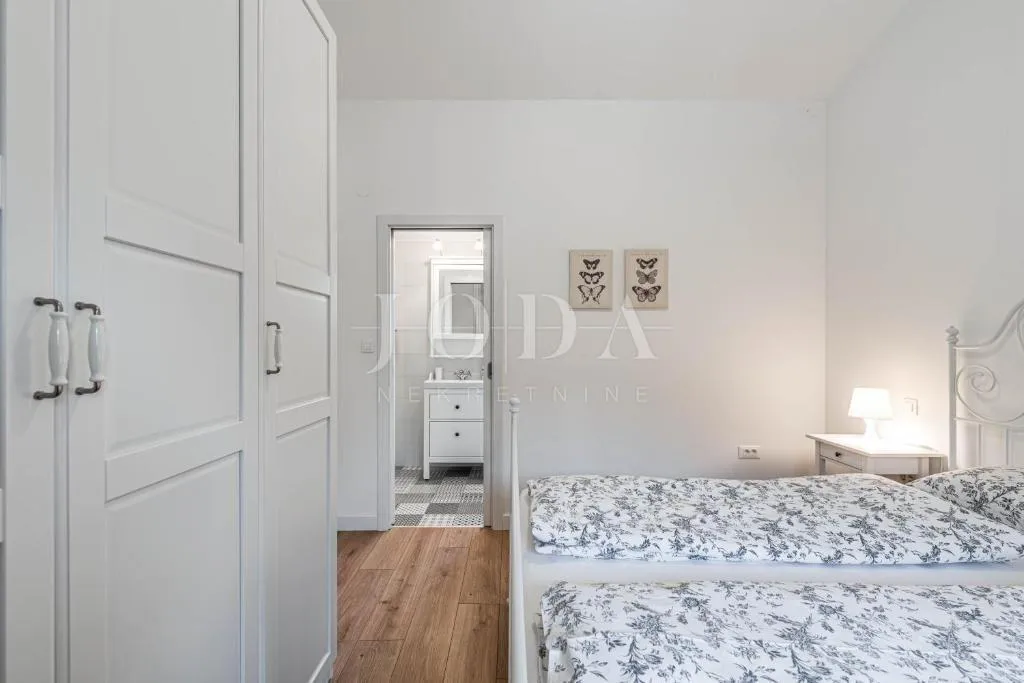 labin, okolica, šarmantna istarska villa - slika 24