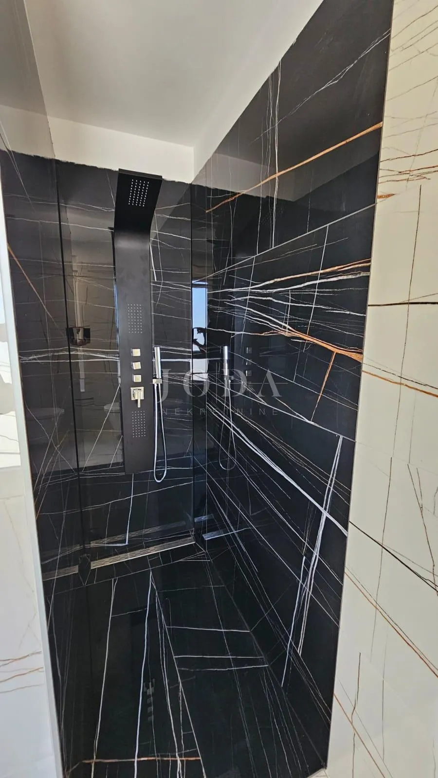 novalja, novogradnja penthouse - slika 13