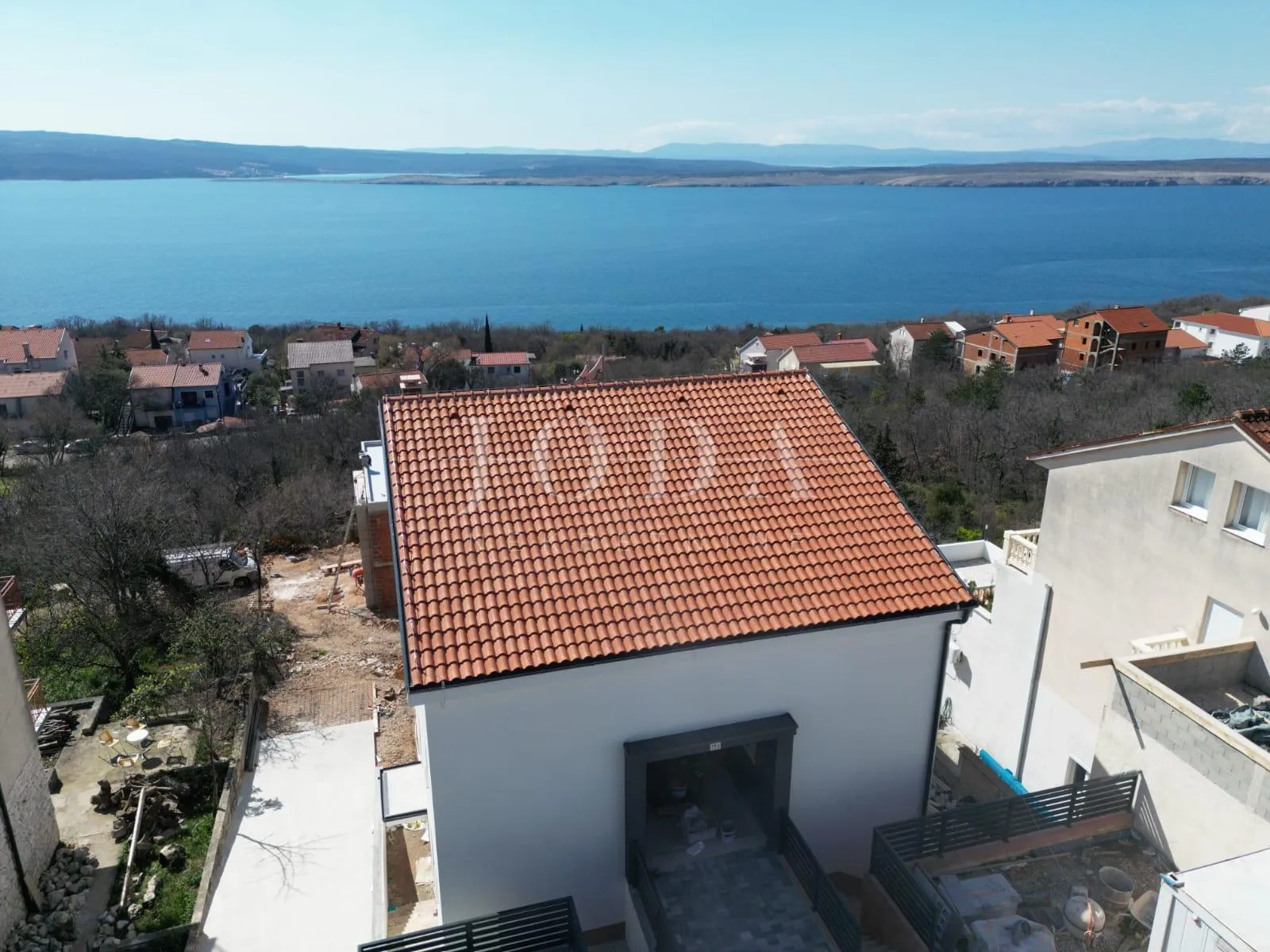 dramalj dvoetažni apartman u novogradnji - slika 20