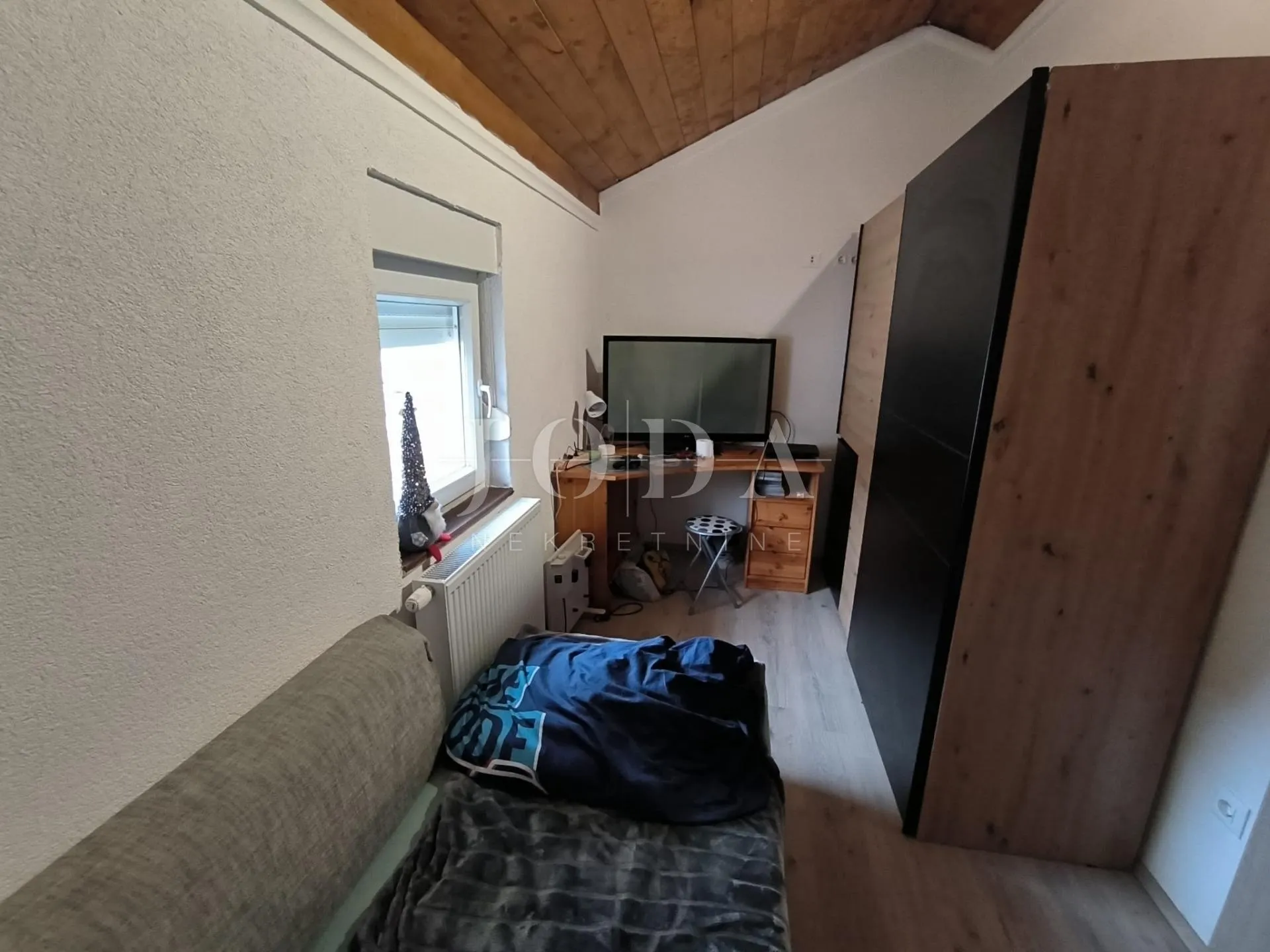 tribalj kuća - slika 21
