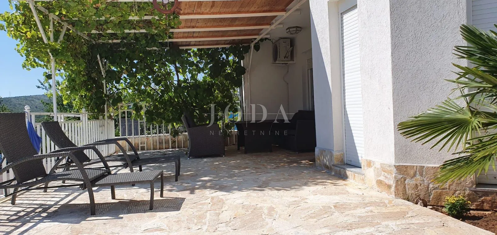 novi vinodolski, apartmanska kuća - slika 4