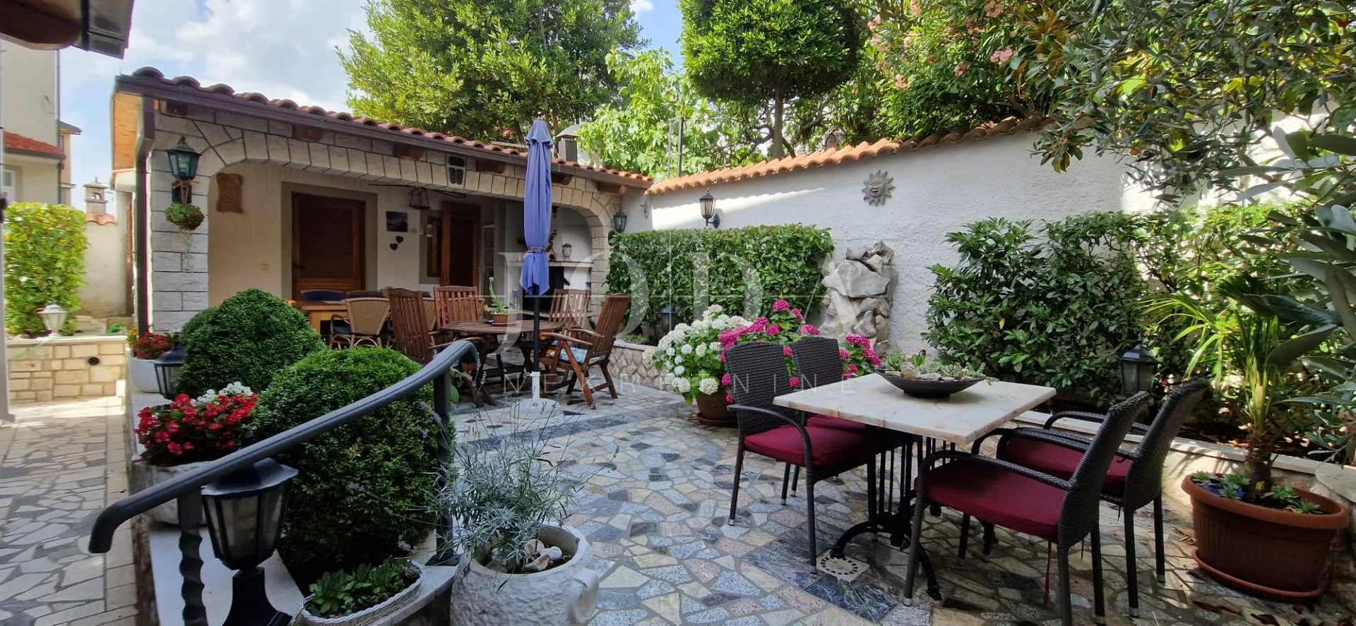 selce apartmanska villa s pogledom na more - slika 7