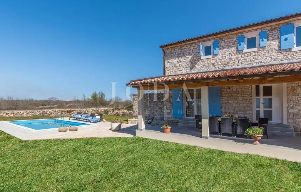 poreč, okolica, kamena villa sa bazenom - slika 3