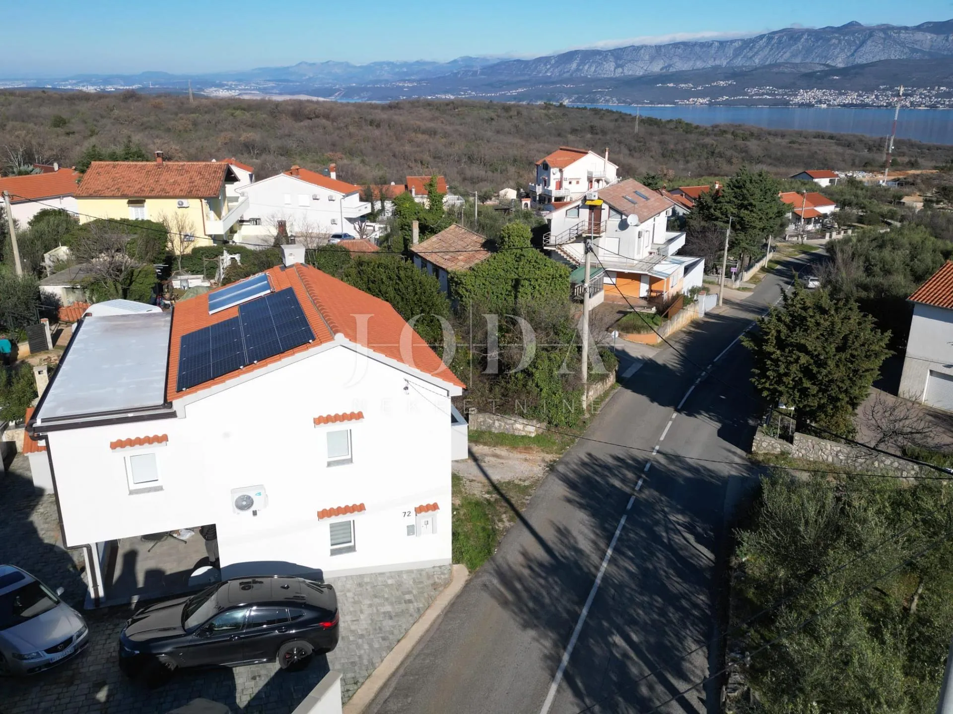 šilo kuća sa 3 apartmana - slika 5