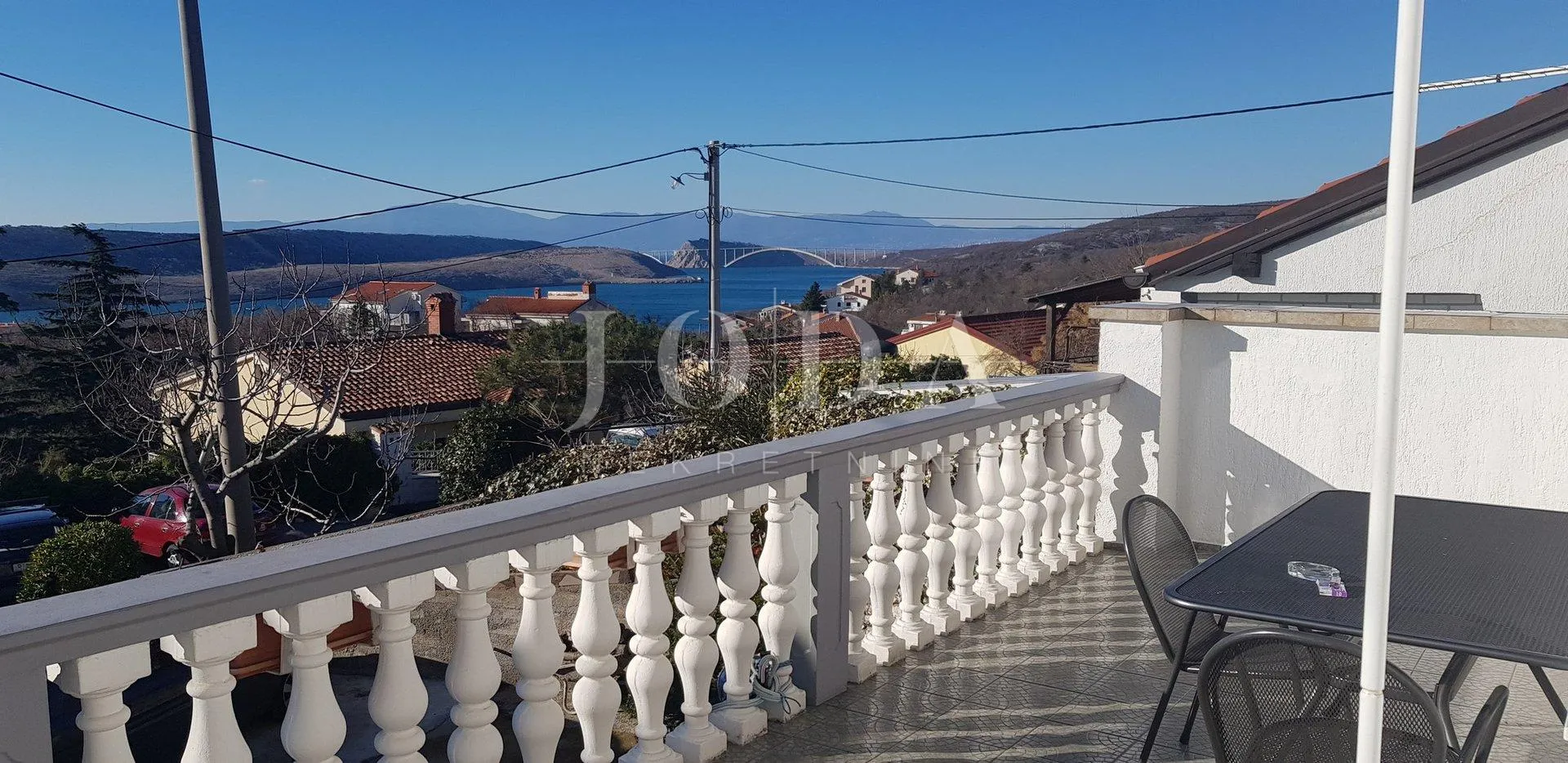 jadranovo kuća sa tri stana - slika 2