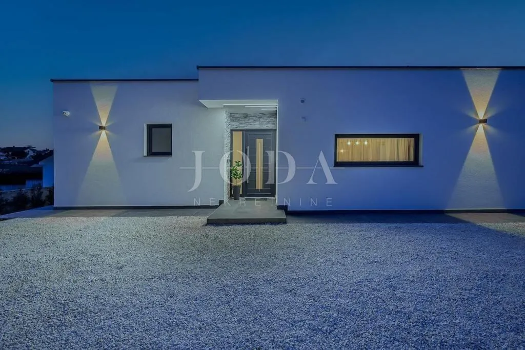 žminj, moderna villa sa bazenom, jacuzzijem i saunom - slika 15