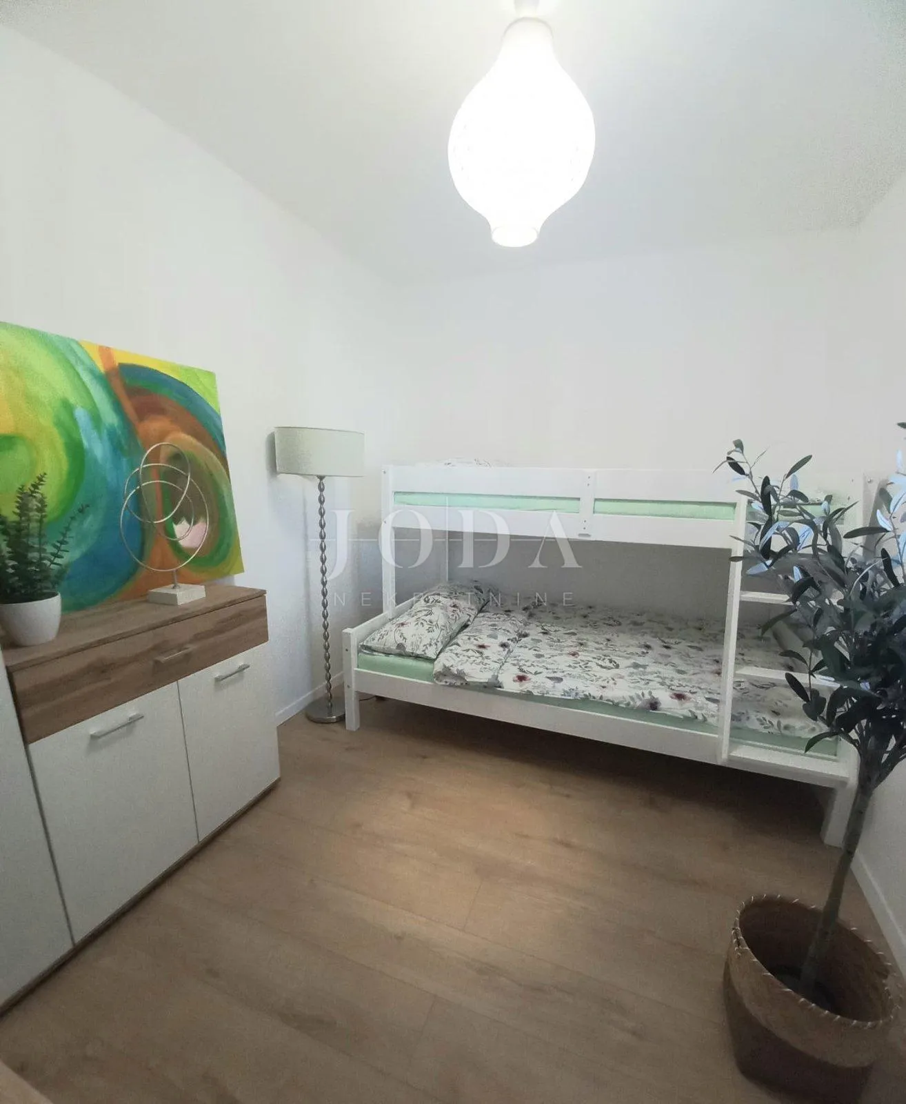 bribir, apartmanska kuća sa bazeom na prostranoj okućnici - slika 13
