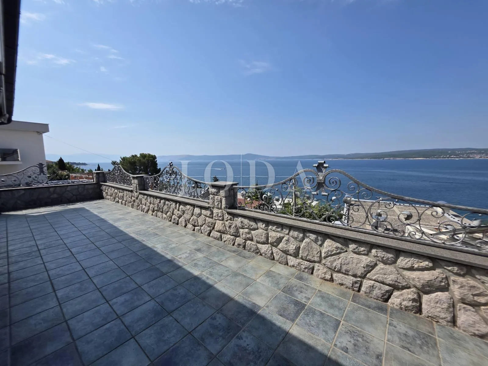 crikvenica, kuća sa četiri stana na vrhunskoj lokaciji - slika 30