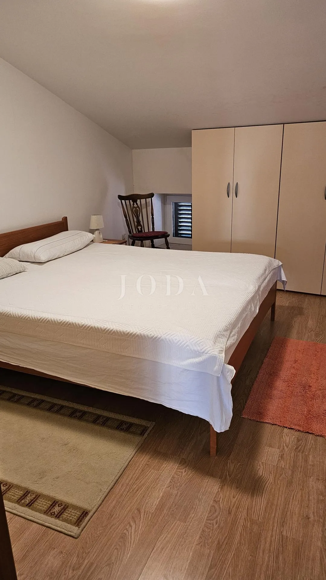 kuća u nizu sa 4 apartmana i balkonom,vrsar centar - slika 26