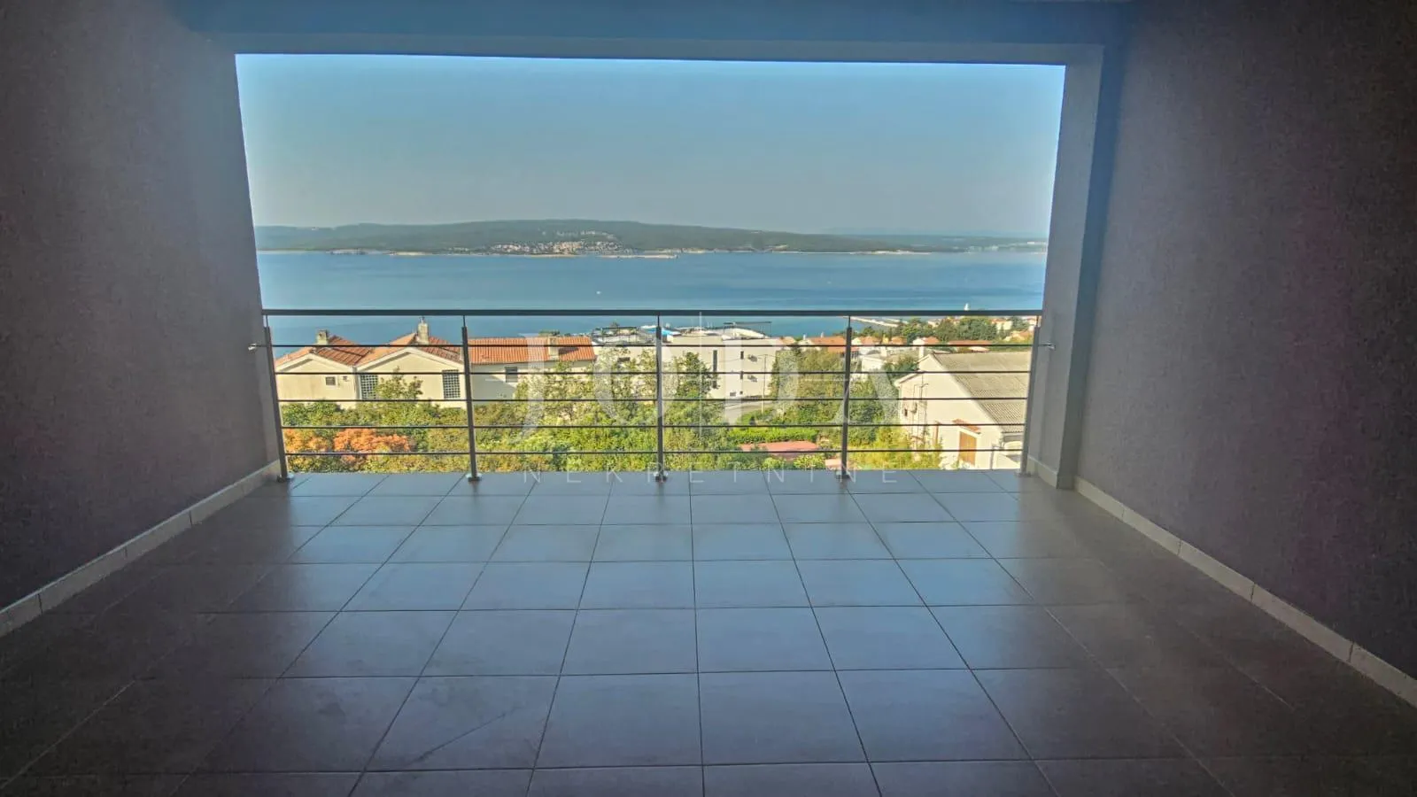 crikvenica dvoetažni stan - slika 13