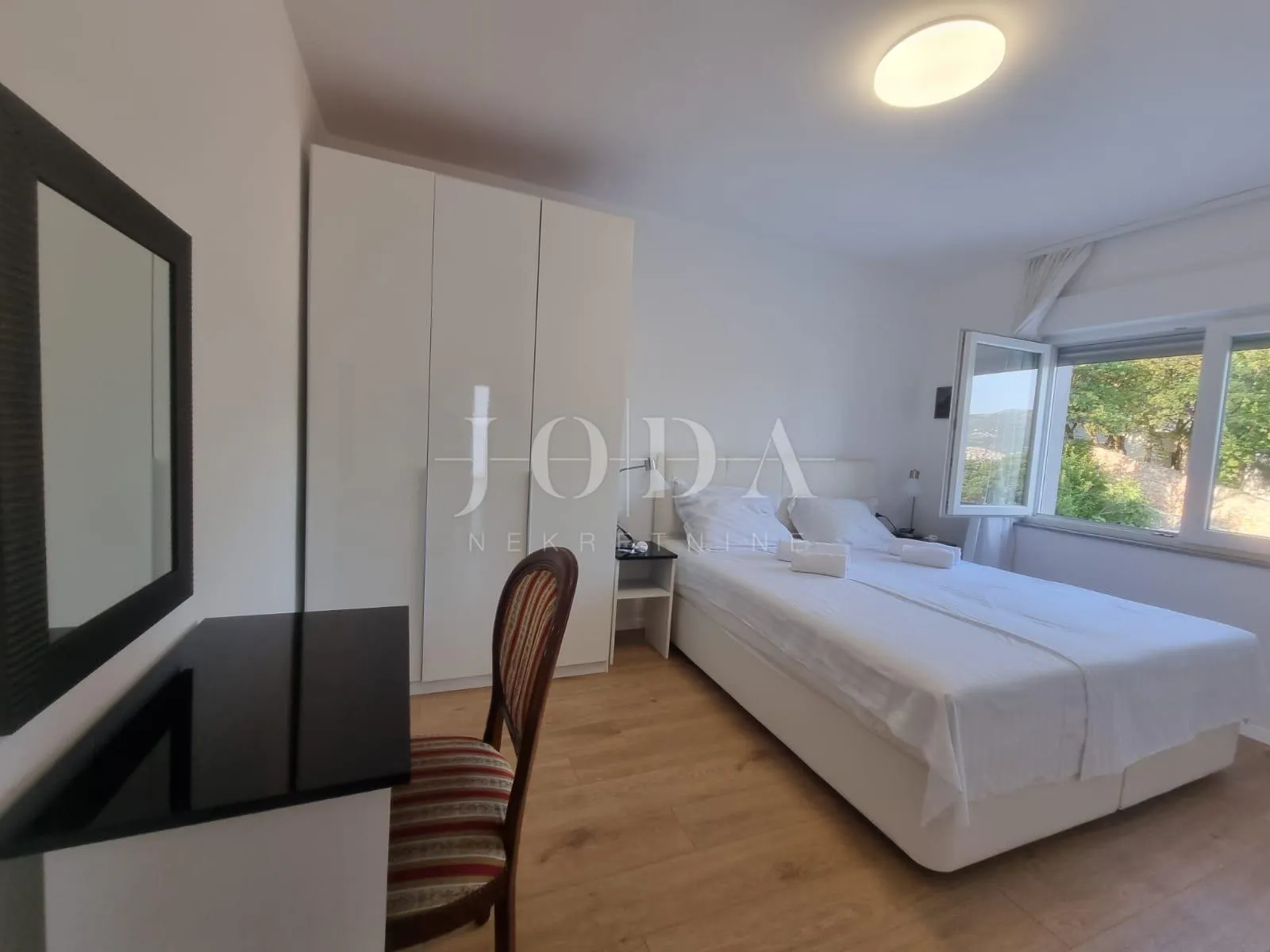 novi vindolski, kuća 70m od mora - slika 12
