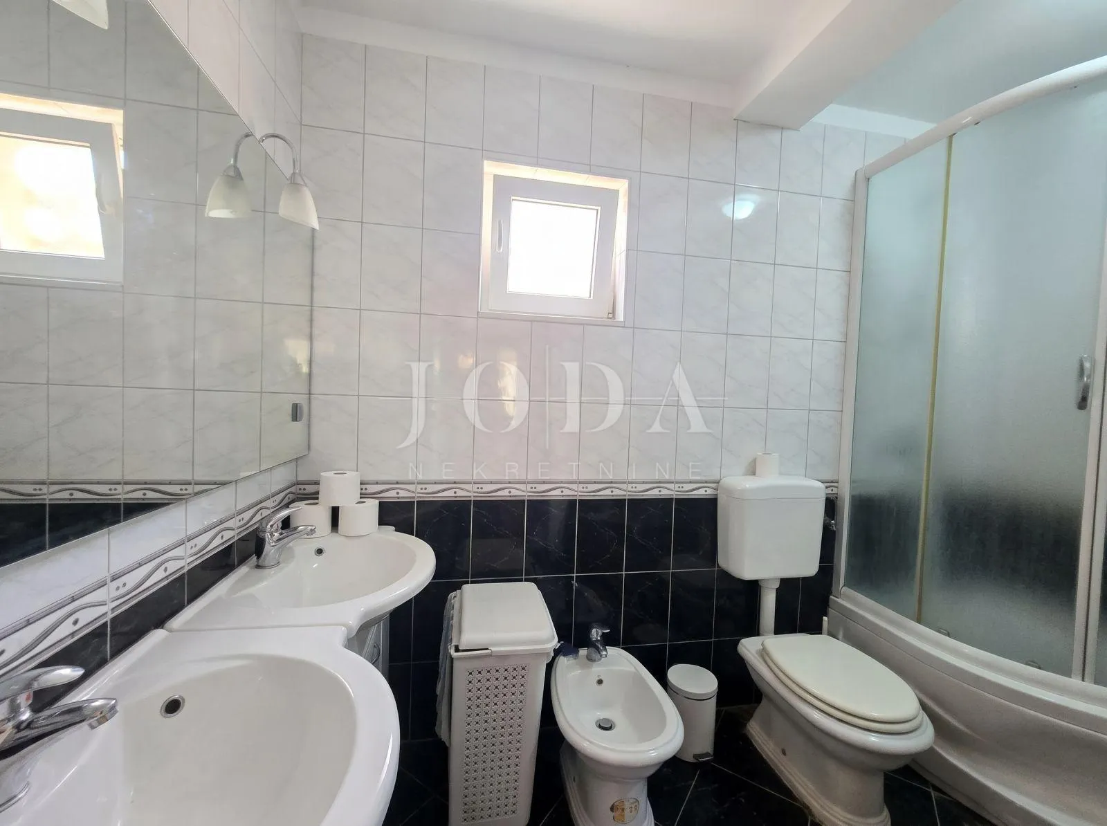 senj, stan 105m2 u prizemlju sa prekrasnim pogledom na more - slika 14