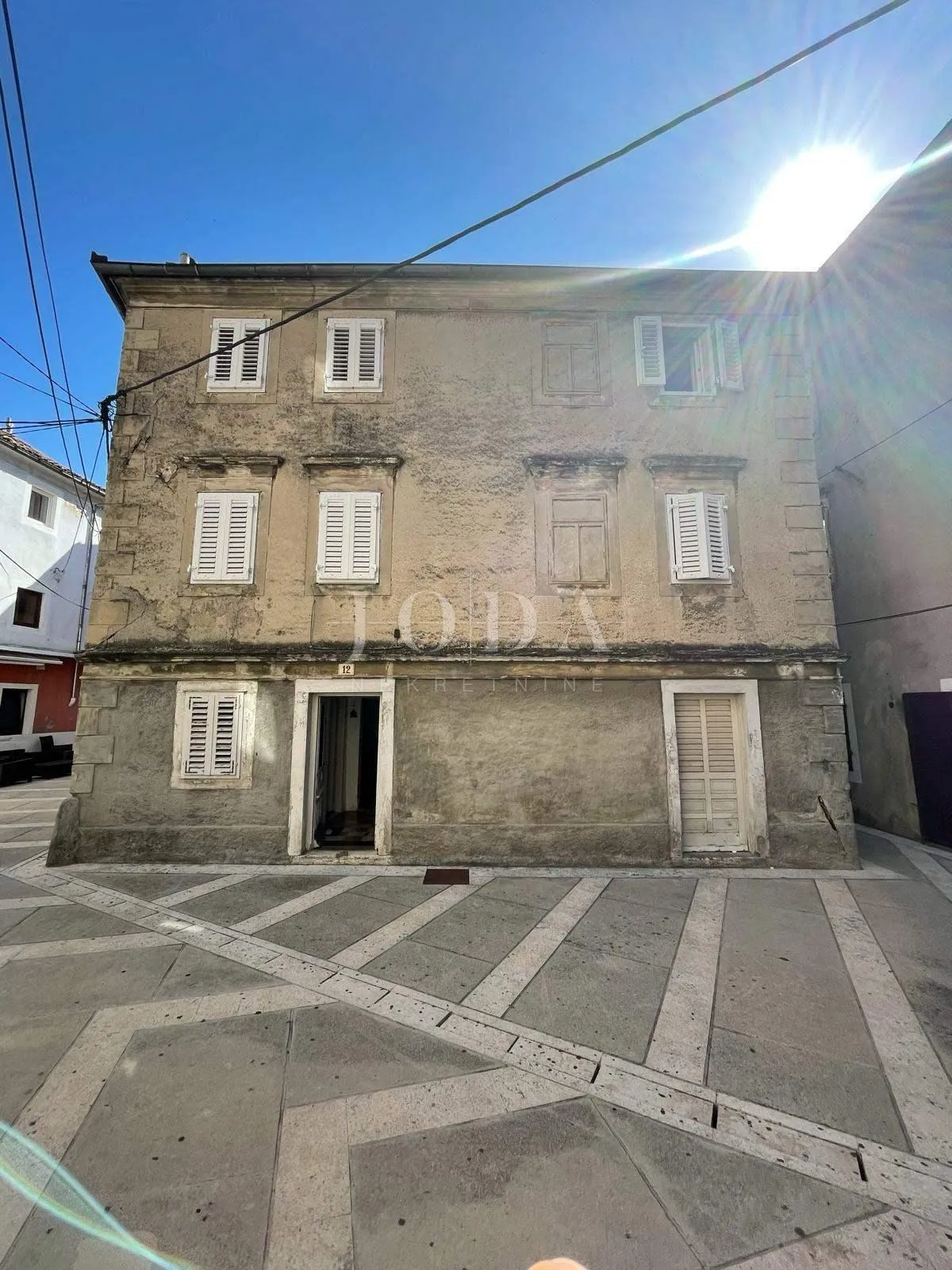 senj, šarmantna kuća u centru grada - slika 18