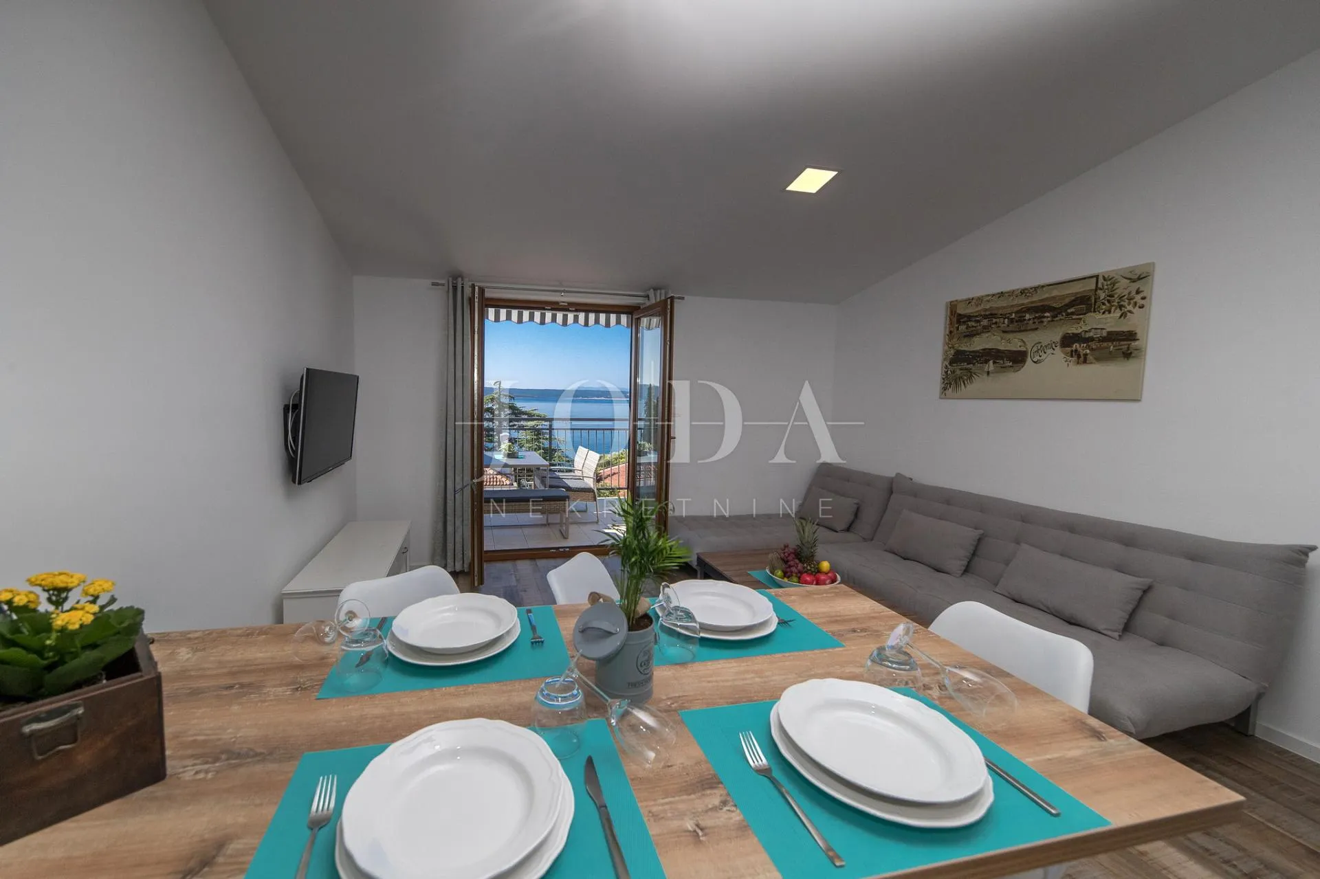 crni mol penthaus dva apartmana - slika 6
