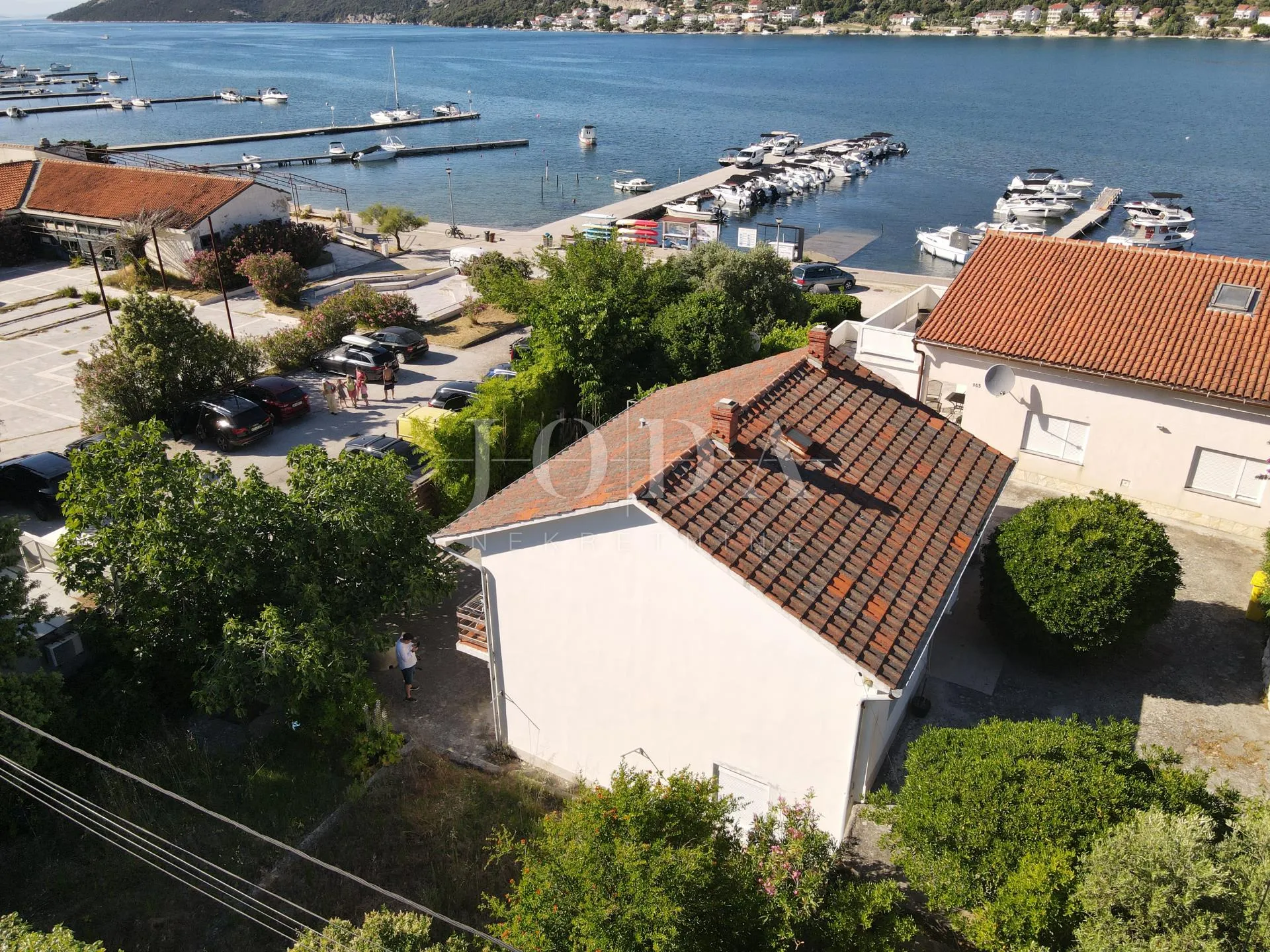 rab – supetarska draga | stan 68,62 m², samo 40 m od mora, veliko dvorište, parking! - slika 23