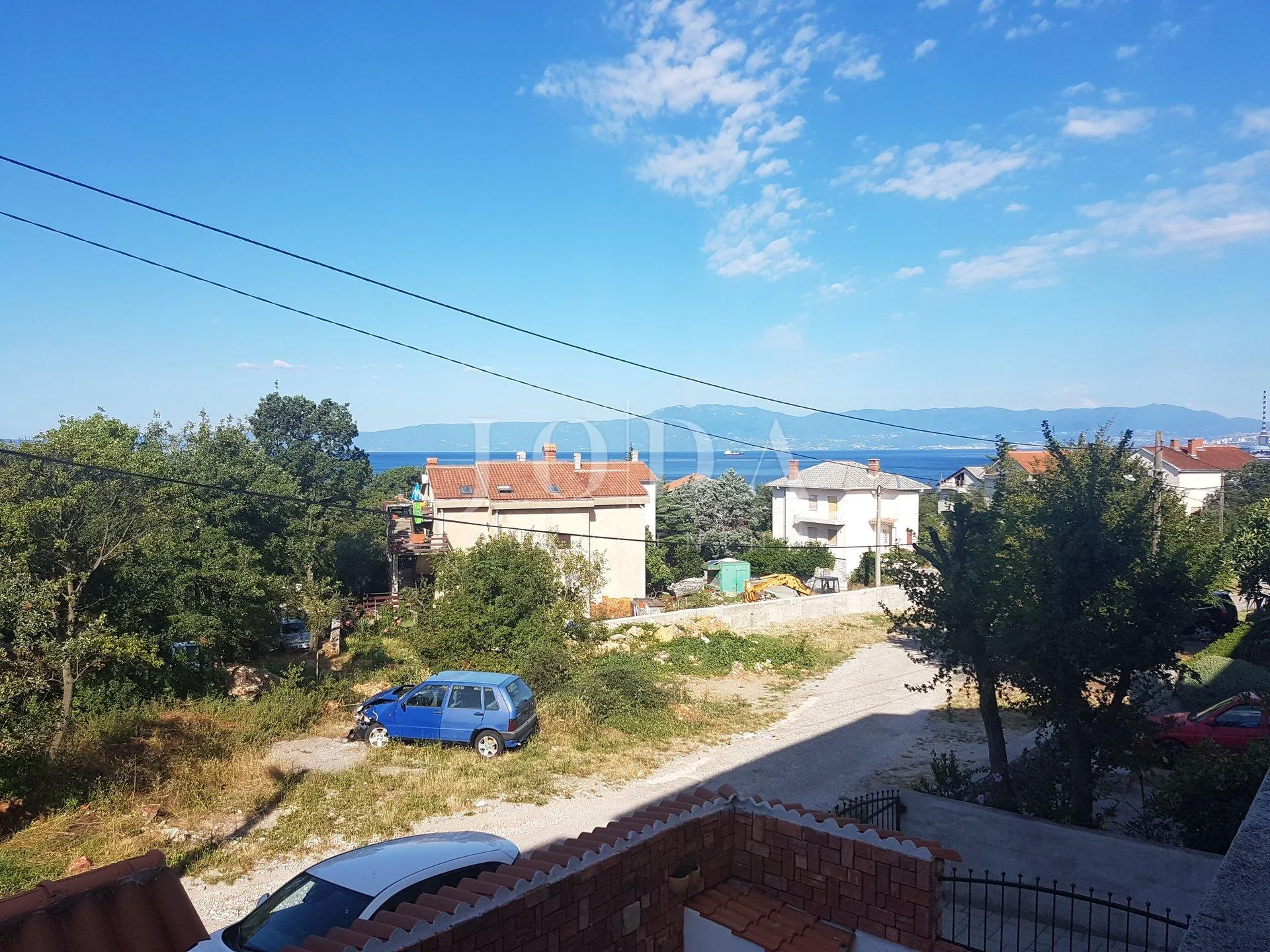 kraljevica, oštro, kuća s apartmanima i bazenom! - slika 1