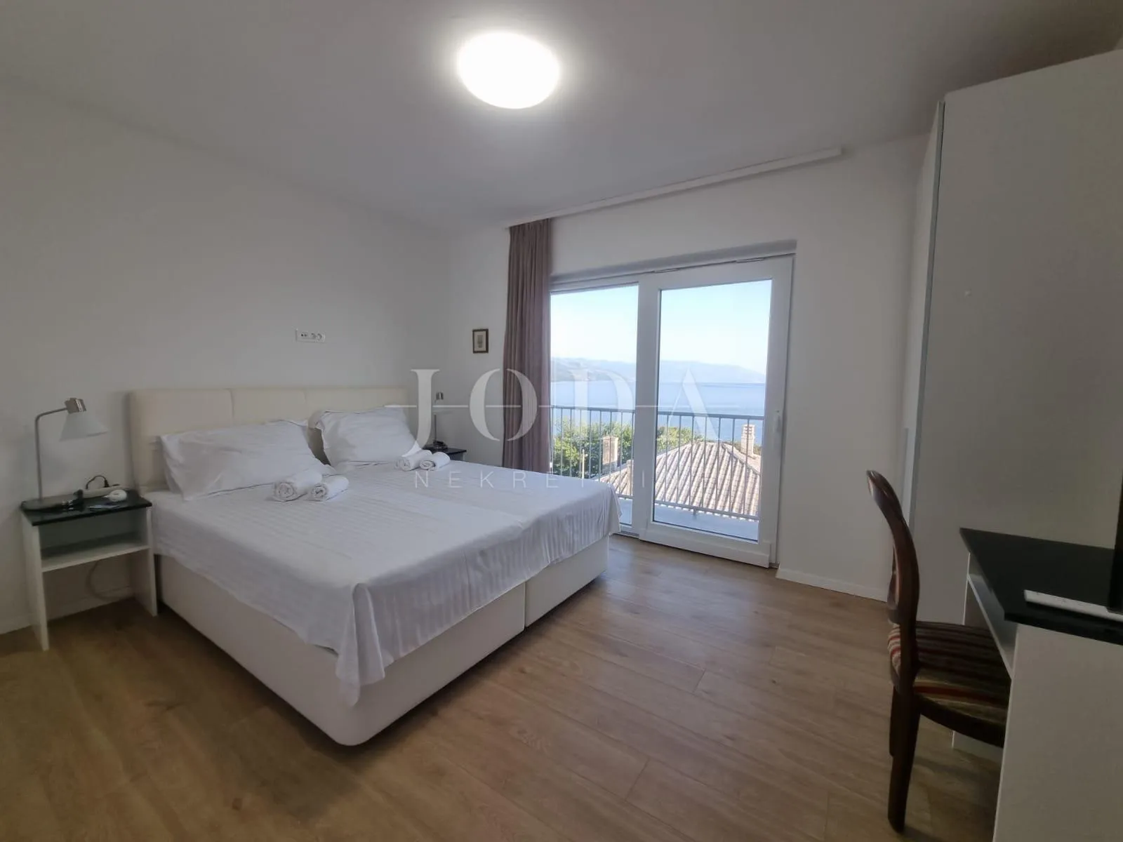 novi vindolski, kuća 70m od mora - slika 17