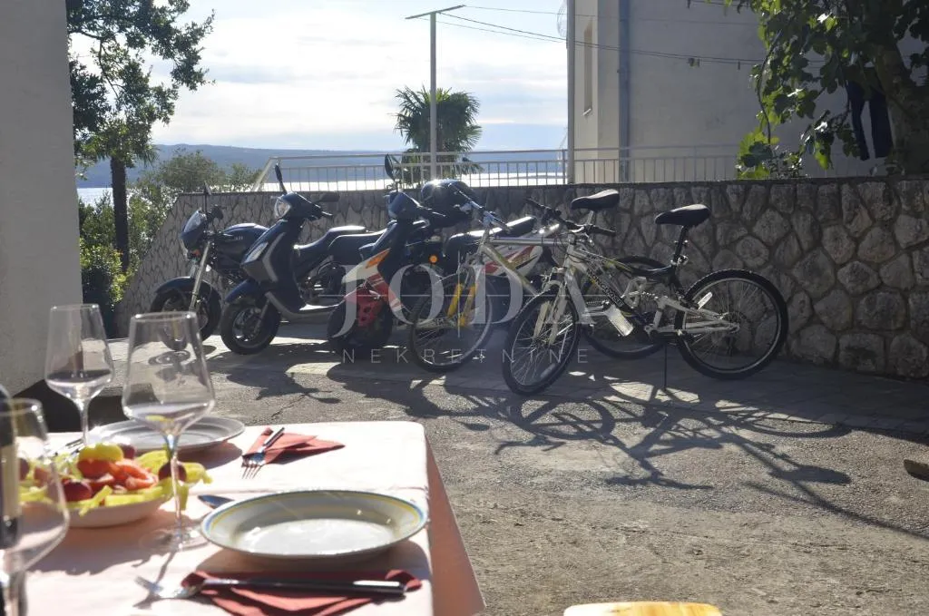 ekskluzivna nekretnina u crikvenici: 602 m², bazen, 7 apartmana, 250 m od mora - slika 49
