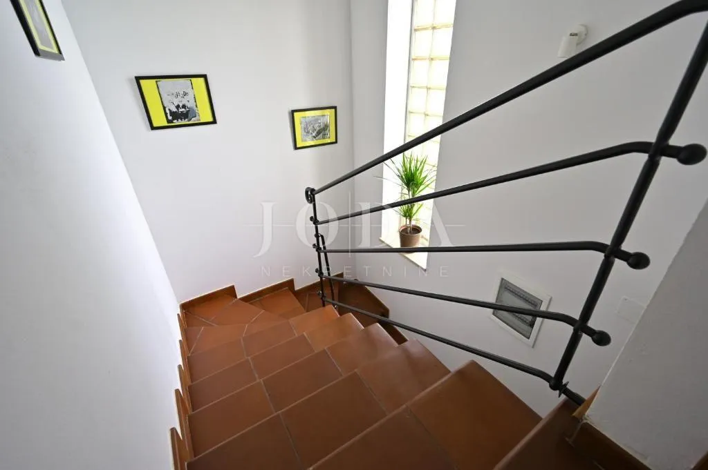 marčana, krnica, kuća s bazenom nedaleko mora - slika 16