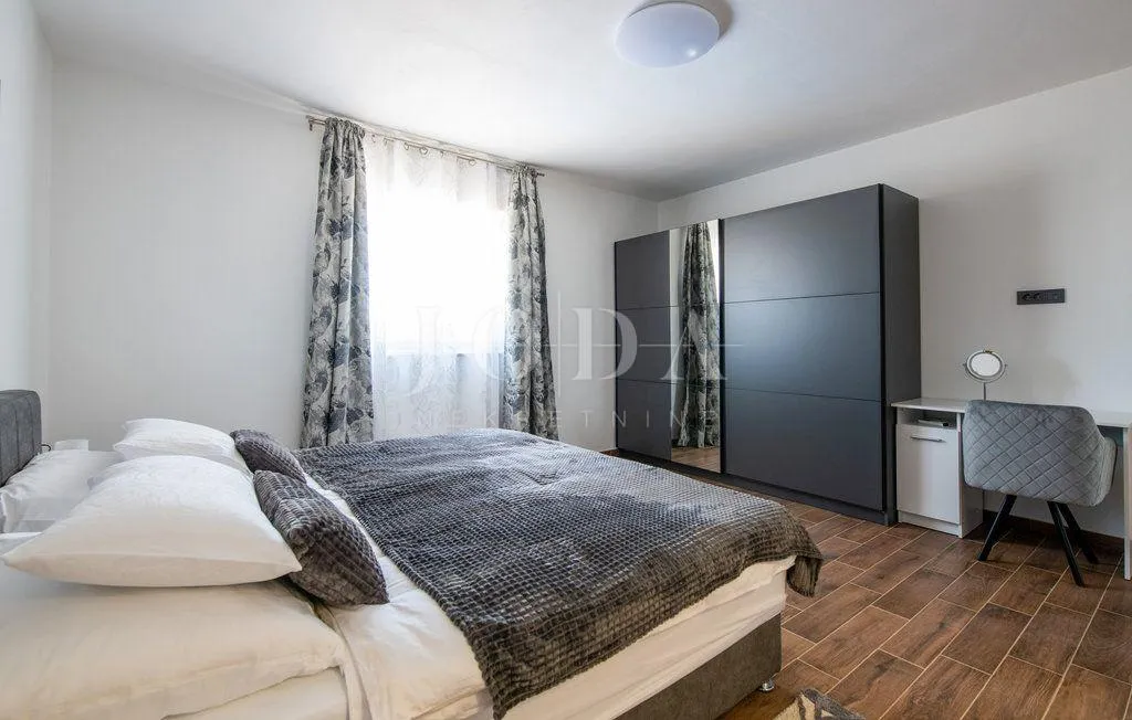 barban, okolica, dvije kuće na mirnoj lokaciji - slika 24