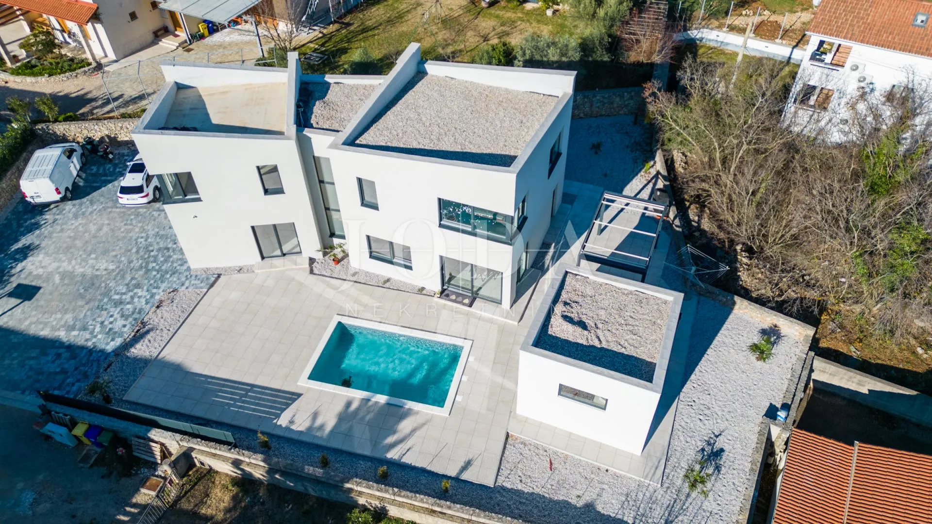 krk, moderna villa sa bazenom - slika 31