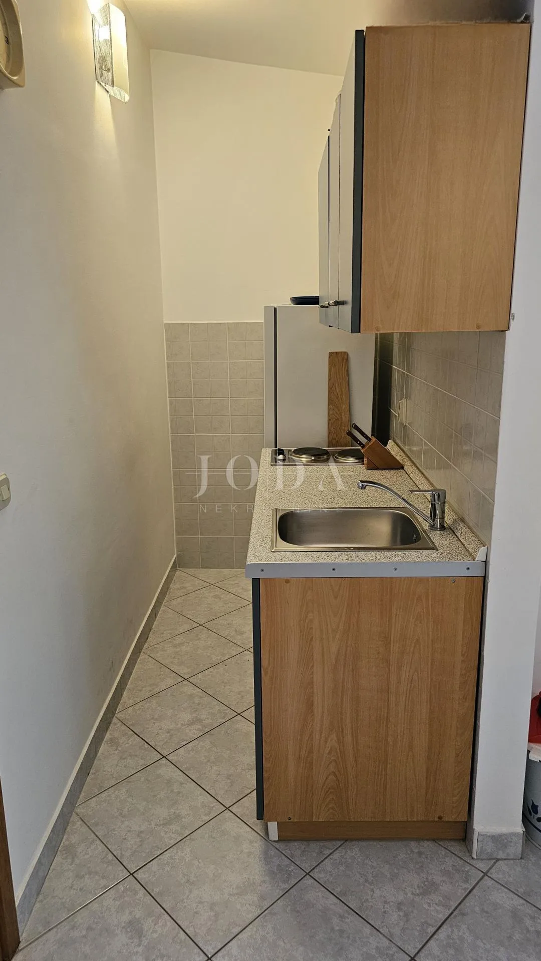 kuća u nizu sa 4 apartmana i balkonom,vrsar centar - slika 17