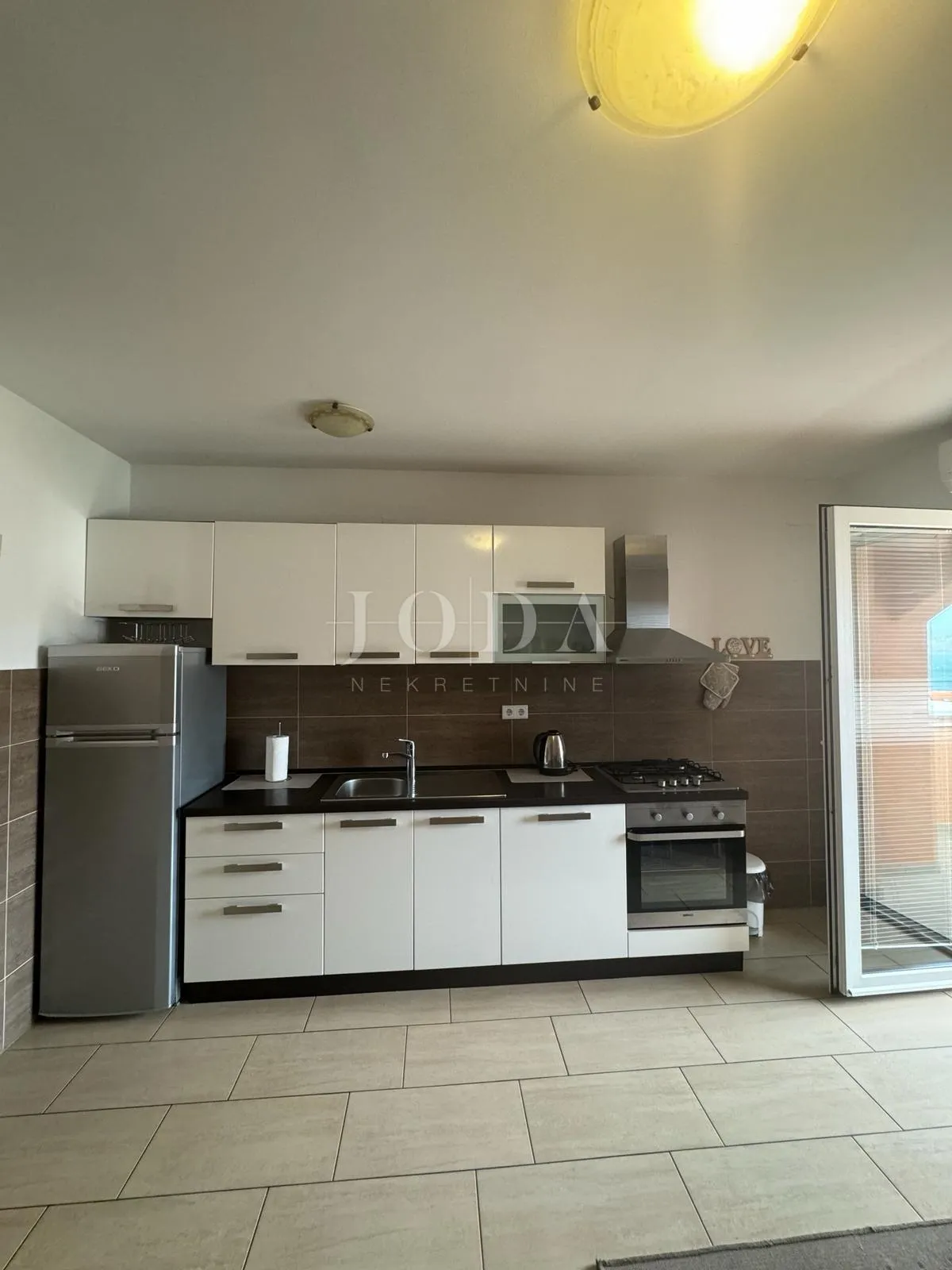apartman 200m od mora na pagu - slika 14