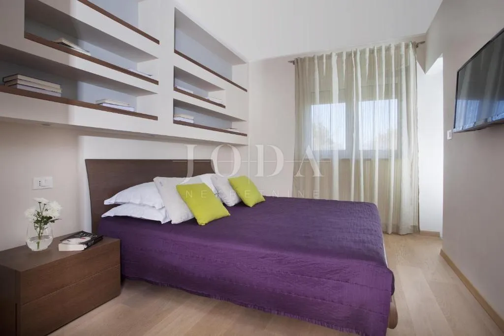 labin, okolica, moderna villa okružena prirodom - slika 22