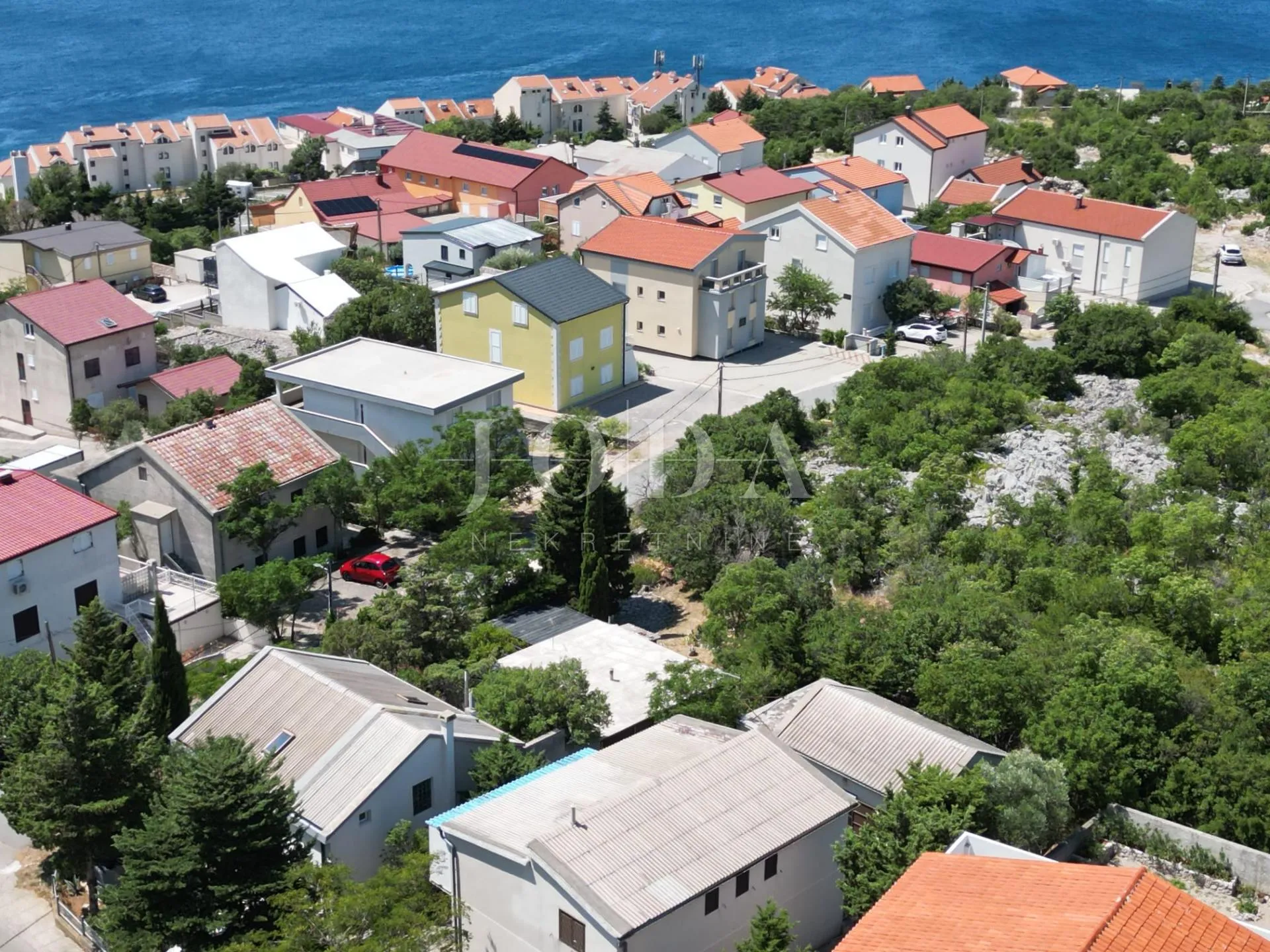 karlobag – dvije kuće, idealno za turizam - slika 3