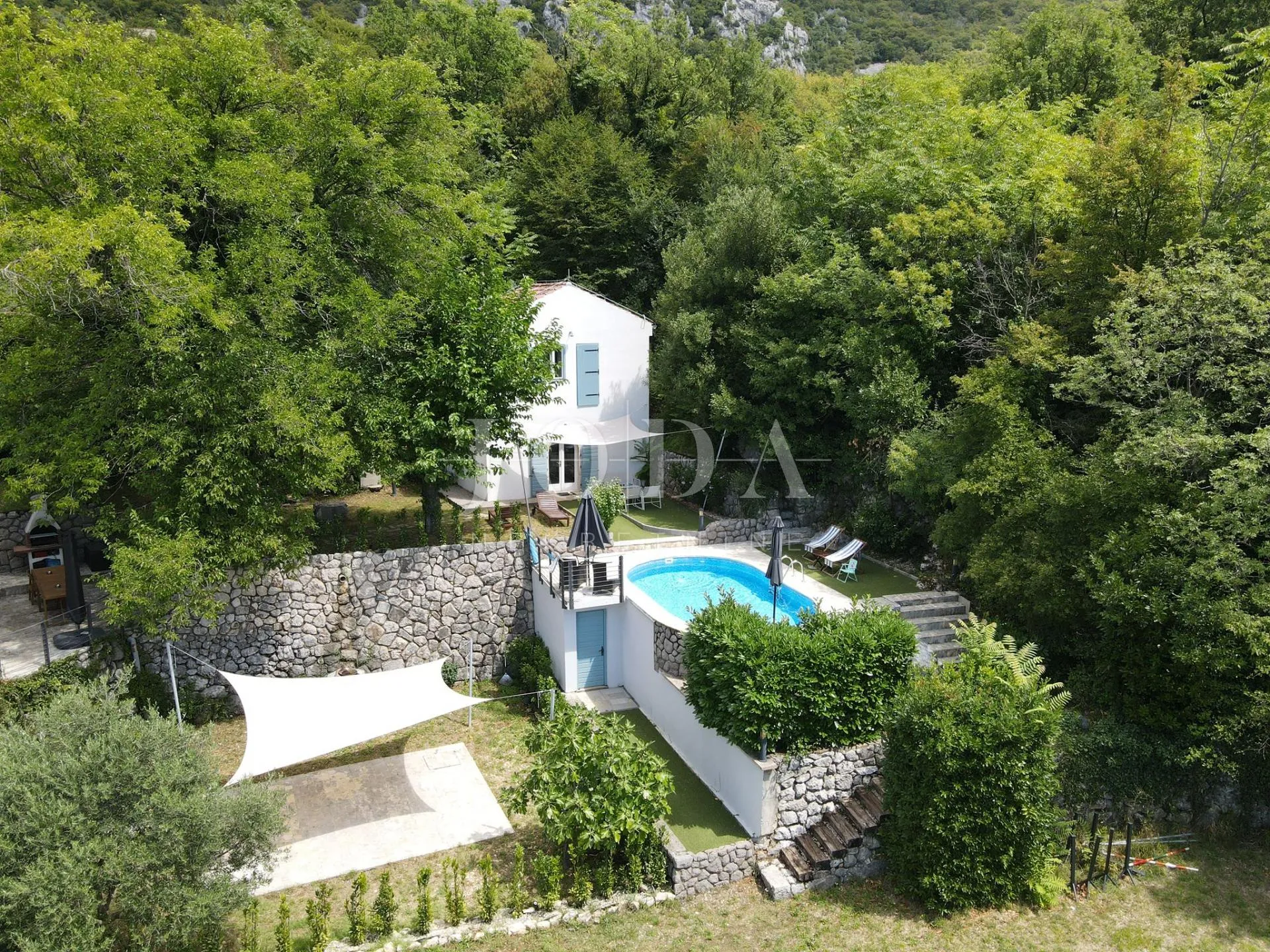 grižane imanje sa dvije kamene kuće i zemljištem - slika 50