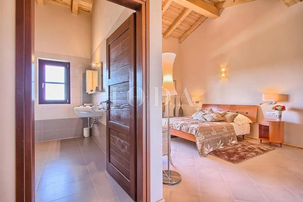 svetvinčenat, okolica, prekrasna villa sa bazenom - slika 43