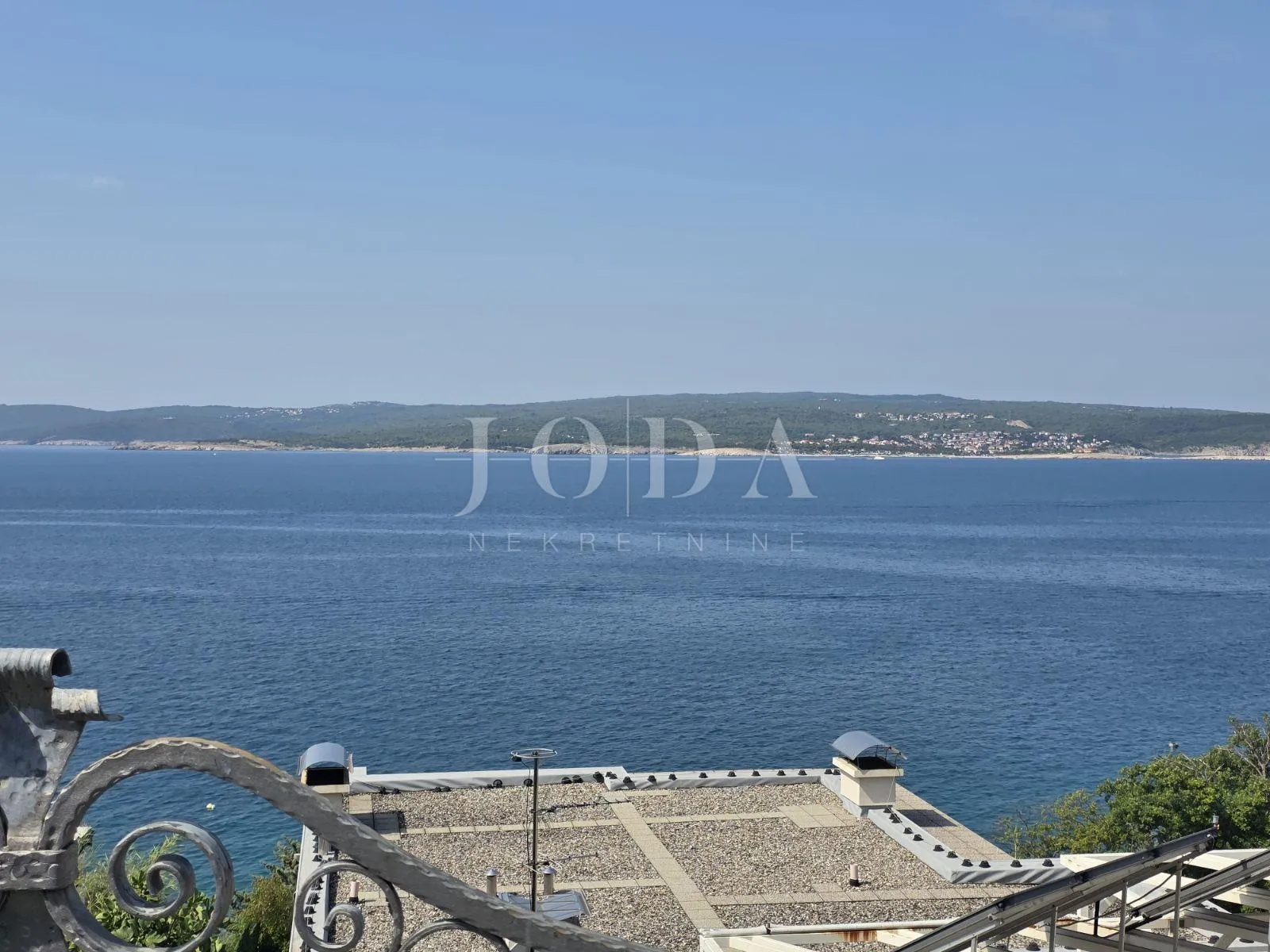 crikvenica, kuća sa četiri stana na vrhunskoj lokaciji - slika 5