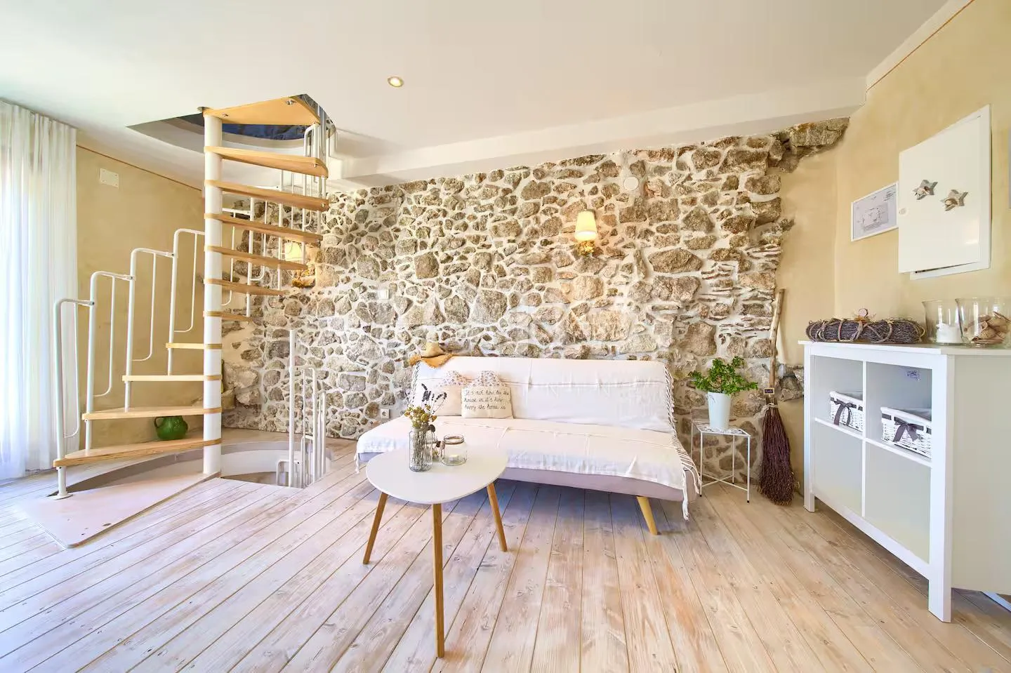 adaptirana kamena kuća otok krk - slika 5