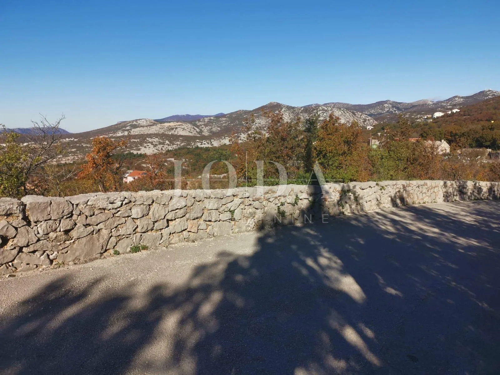 klenovica građevinski teren sa panoramskim pogledom - slika 3