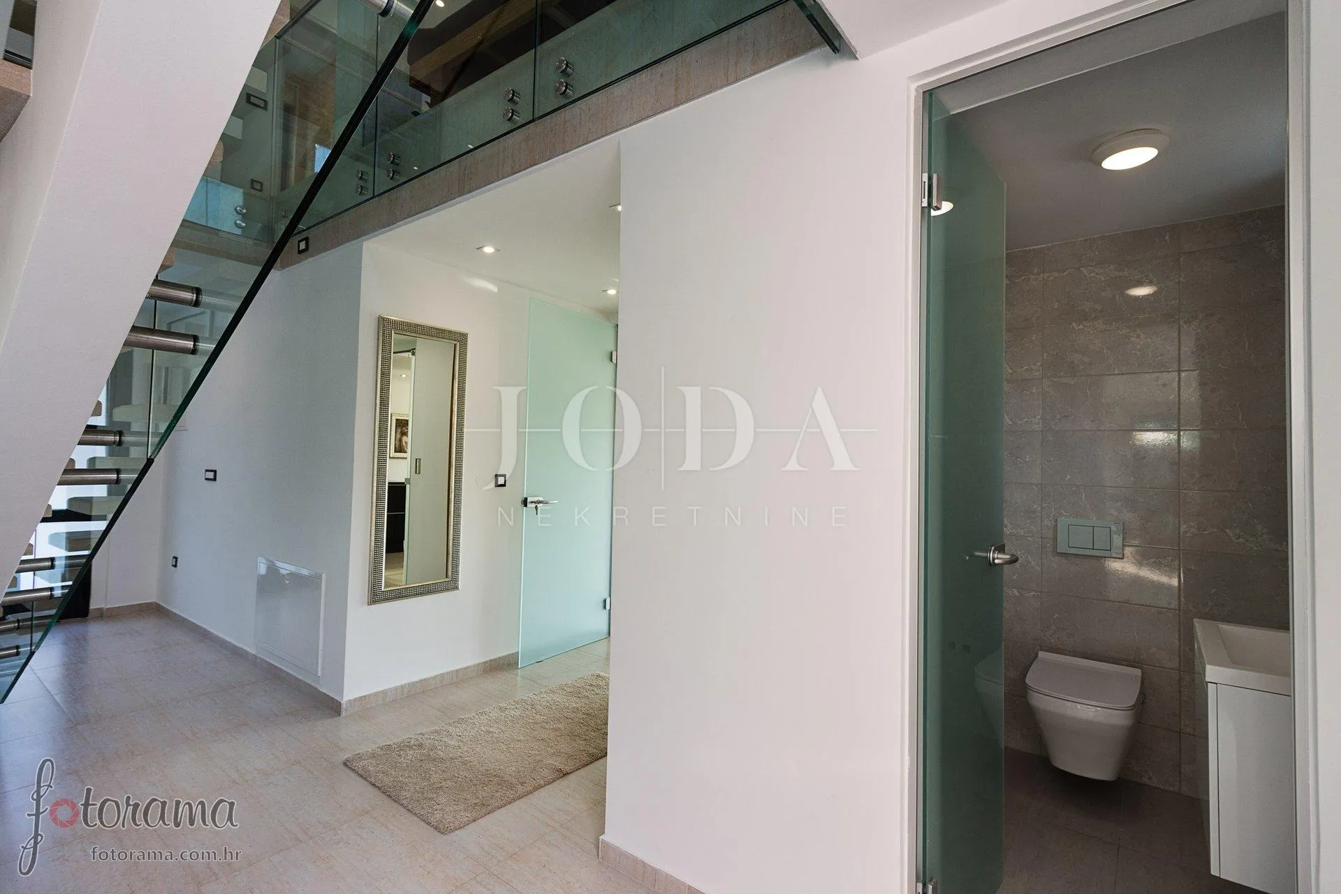 moderna vila u zaleđu crikvenice - slika 25