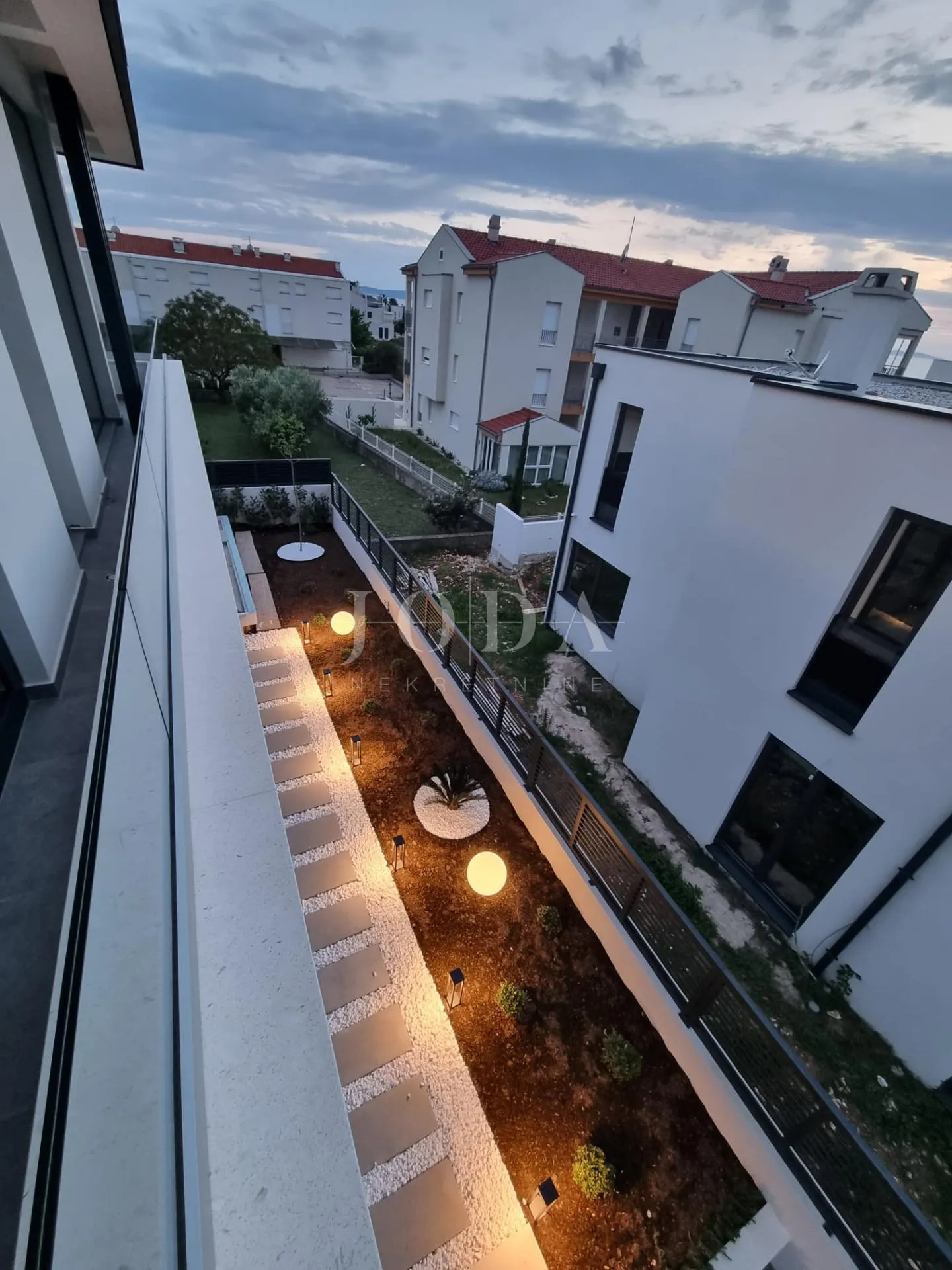 zadar, okolica, moderna vila blizu mora - slika 5