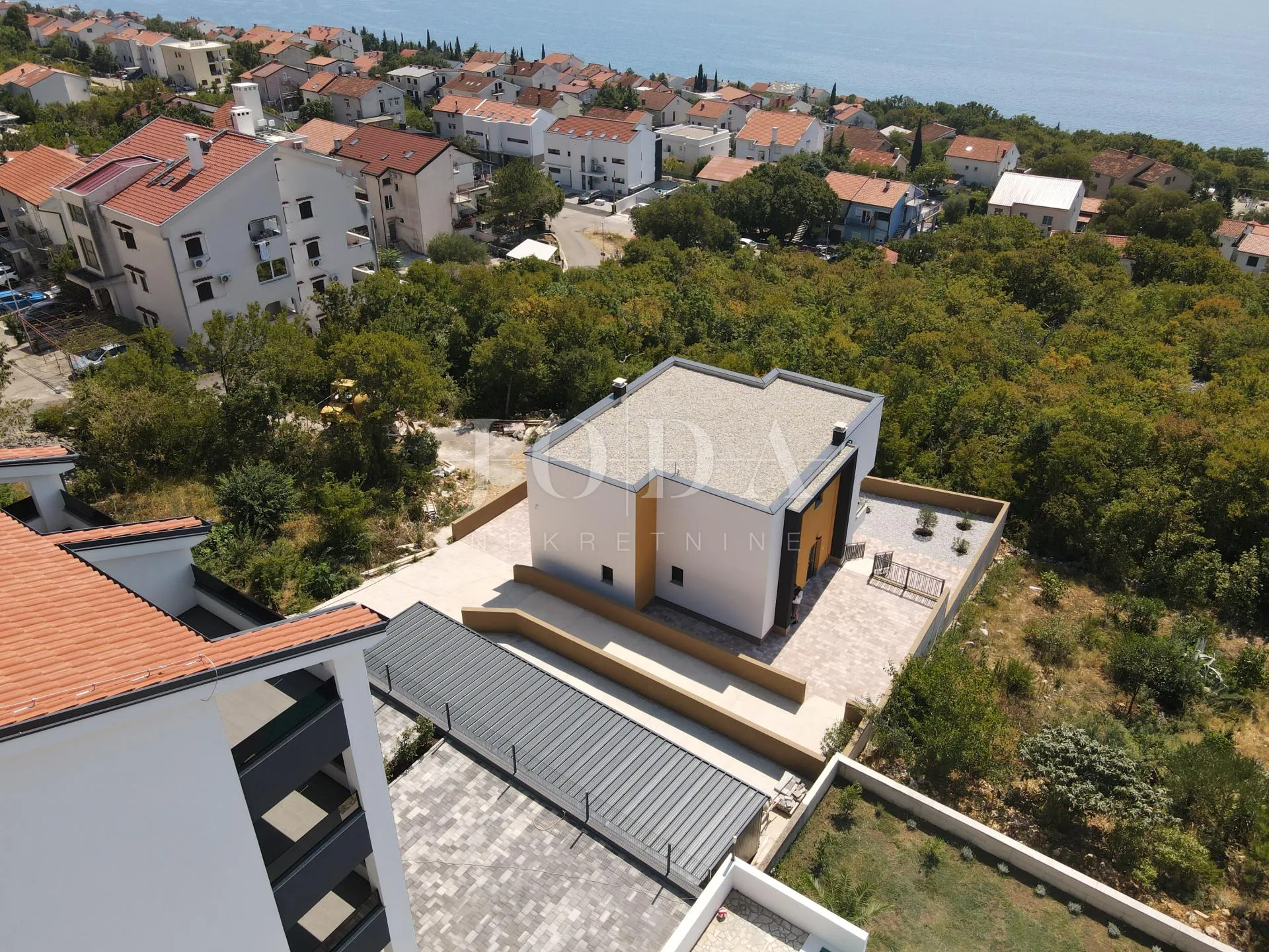 dramalj obiteljska kuća sa dva stana - slika 50
