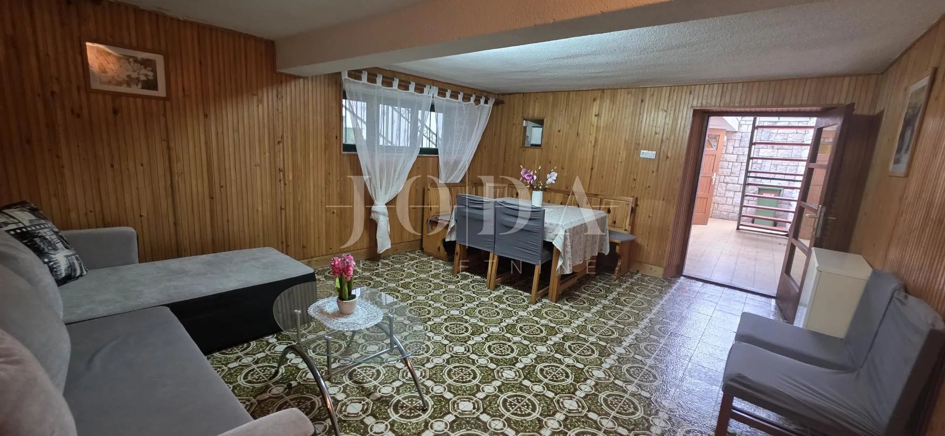 kuća s terasom i pogledom na more | selce, blizu plaže – prodaja - slika 15