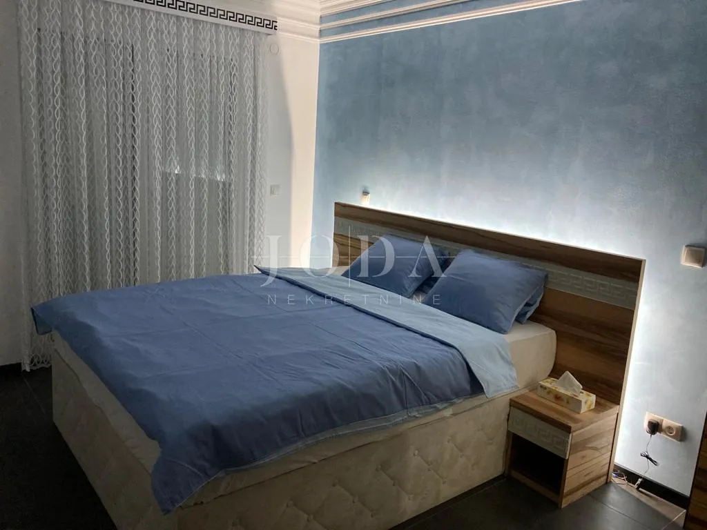 crikvenica kuća novogradnja sa 4 garaže - slika 42