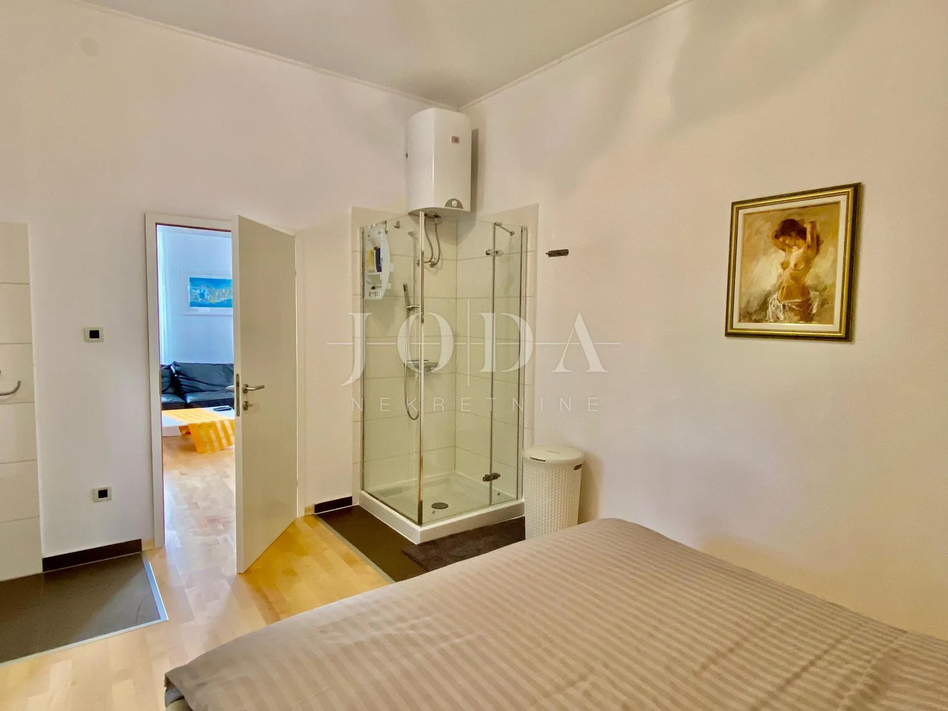 predivan stan 80 m od mora - slika 10