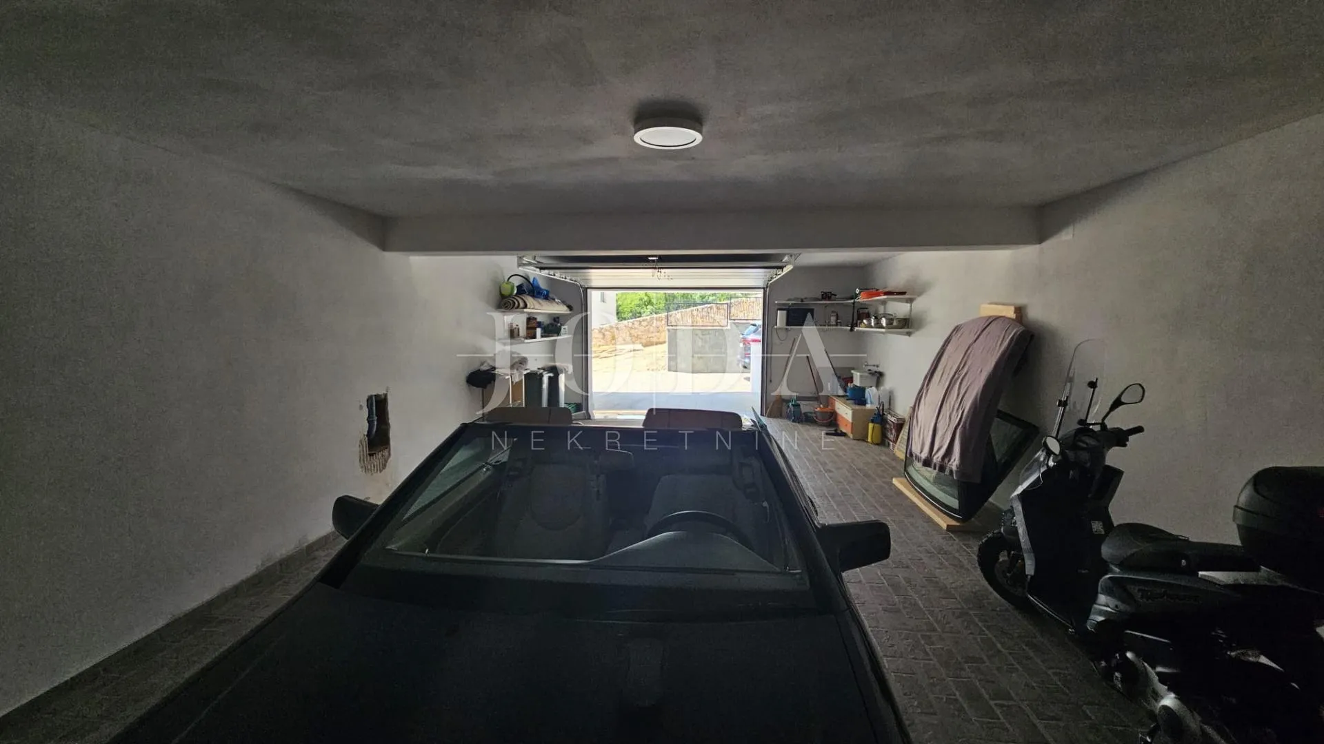 dramalj penthouse sa garažom i zasebnim apartmanom - slika 24