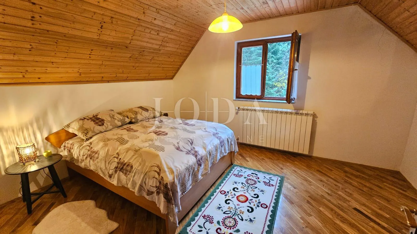 bjelolasica kuća na prodaju - slika 26
