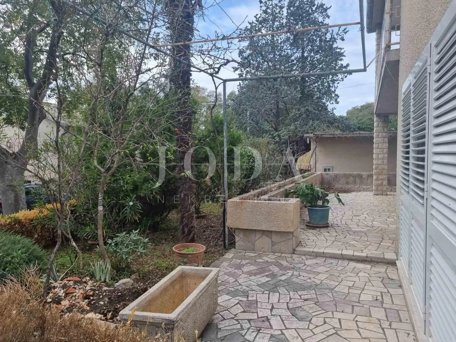 novi vinodolski,centar, kuća 180m od mora - slika 9