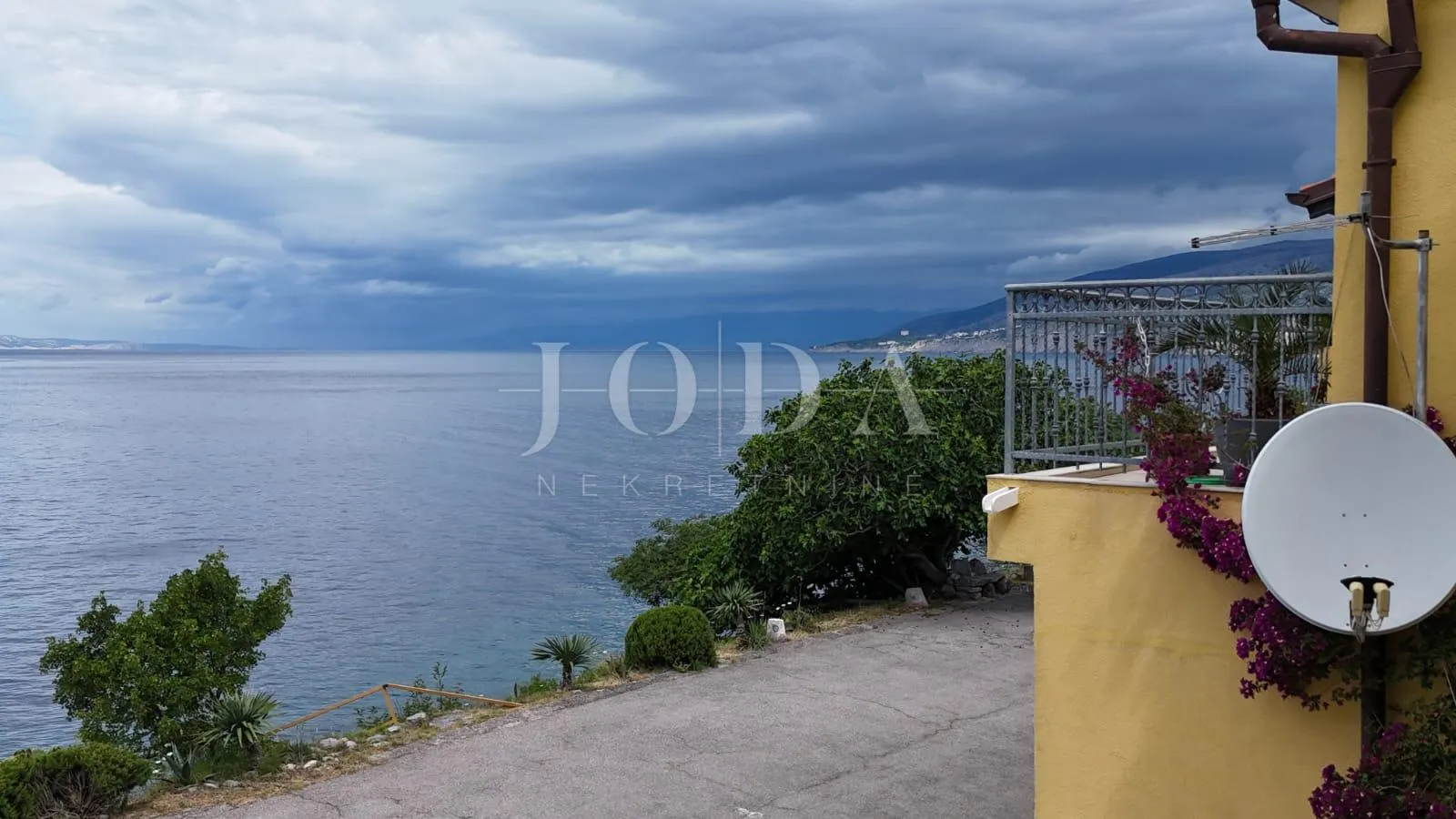 sveti juraj, kuća pored mora - slika 19