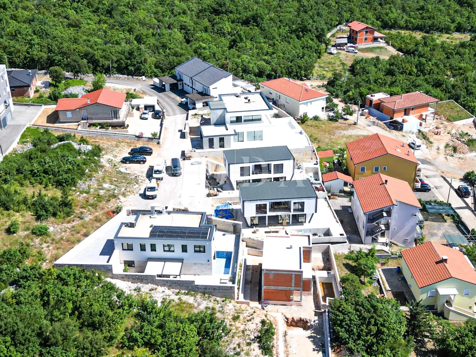 jadranovo obiteljska luksuzno uređena moderna kuća - slika 38