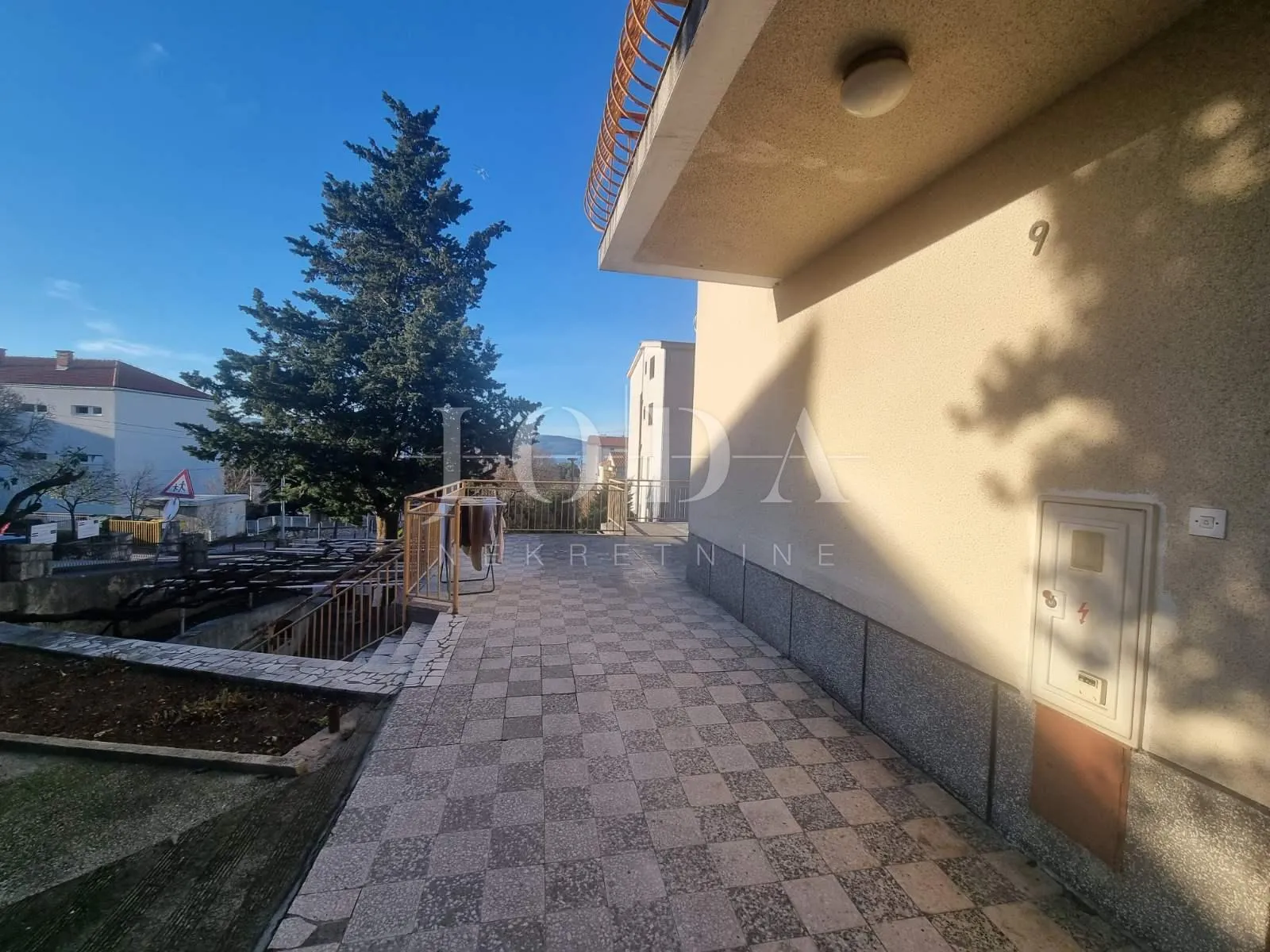 novi vinodolski,samostojeća kuća,centar - slika 21
